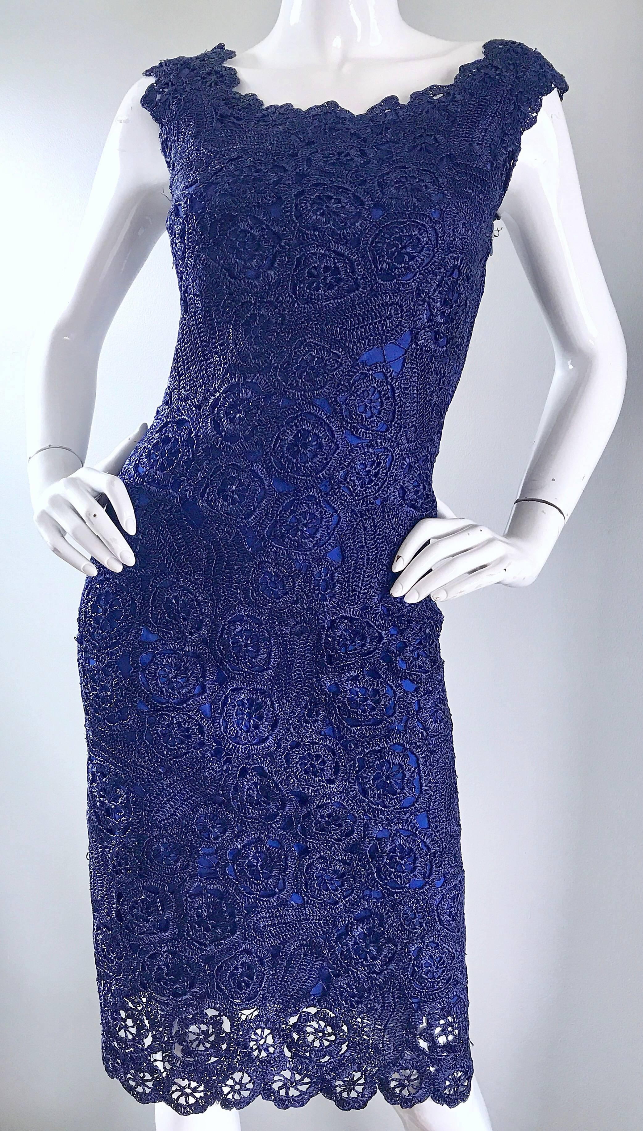 Gorgeous 1950s Demi Couture Navy Blue Raffia Cut - Out Vintage 50s Dress In Excellent Condition For Sale In San Diego, CA