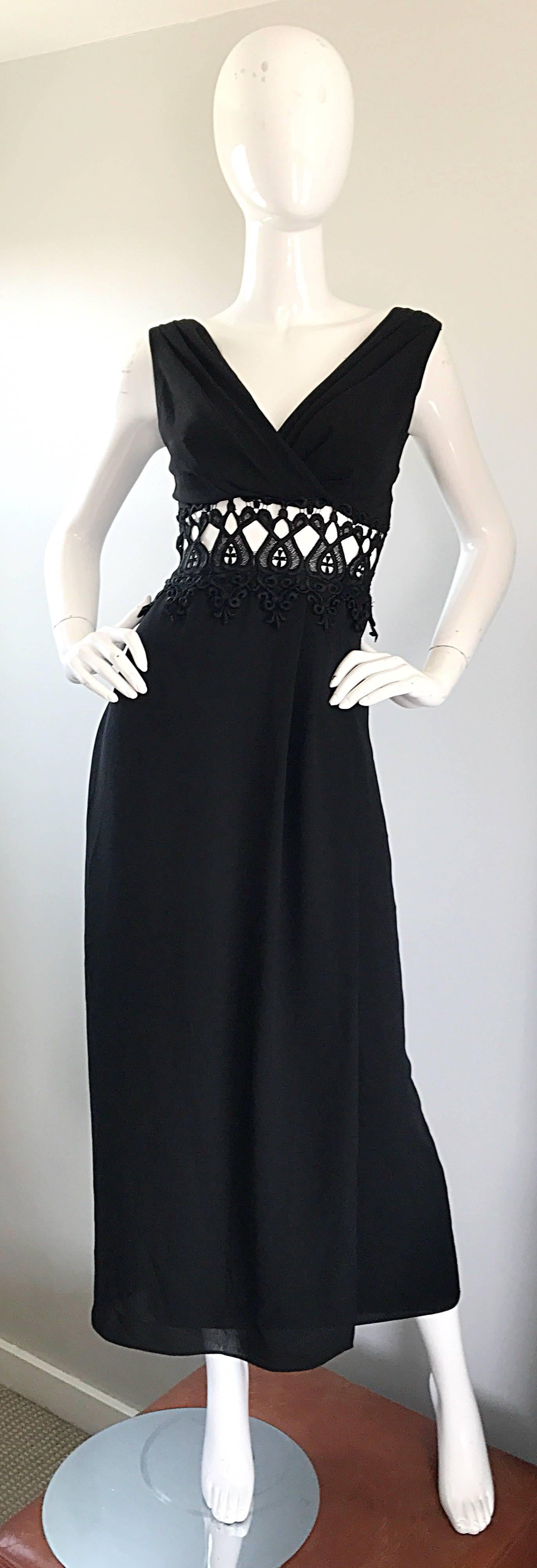 Sexy, gorgeous and sophisticated black cut-out waist full length crepe rayon maxi dress! Features a flattering draped bodice, with embroidered cut-out detail under the bust. Skirt portion is full lined. Excellent construction, though no designer