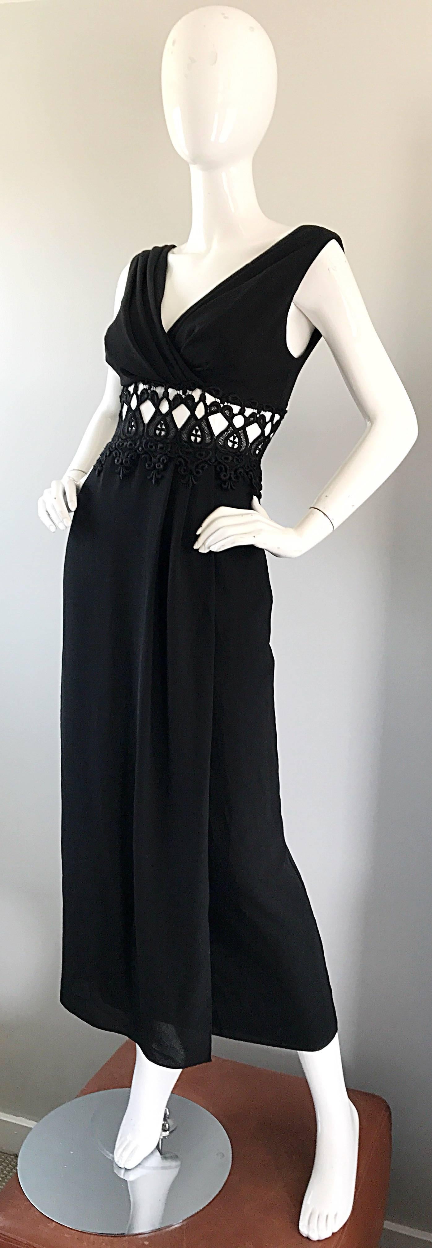 Women's Sexy 1990s Black Cut - Out Waist Embroidered Sleeveless Vintage 90s Maxi Dress For Sale