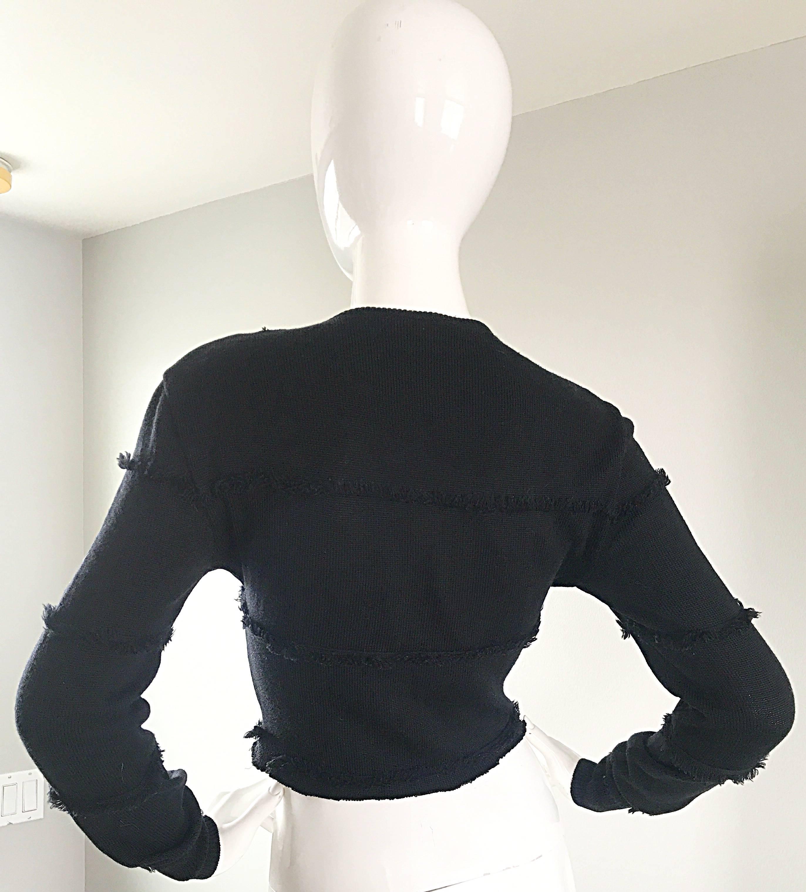 Early Gianni Versace 1980s Sexy Black Fringe 80s Vintage Cotton Sweater Crop Top Pour femmes en vente