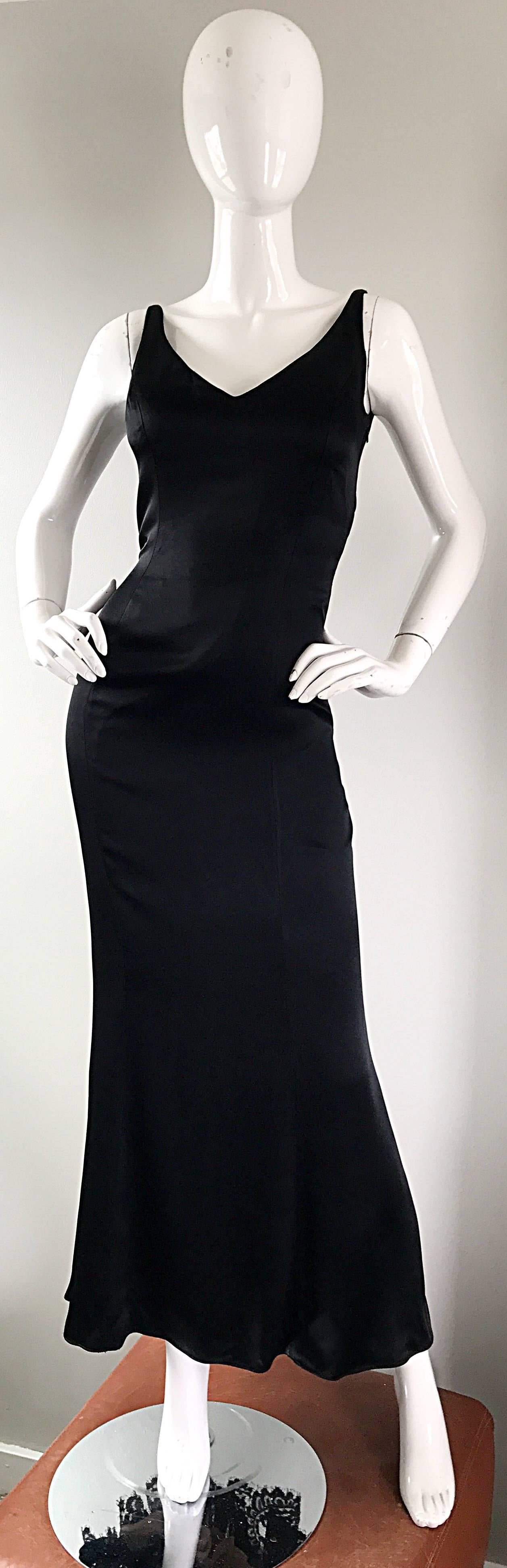 Women's Gorgeous 1990s Lorcan Mullany for Bellville Sassoon Black + Nude Silk Lace Gown For Sale