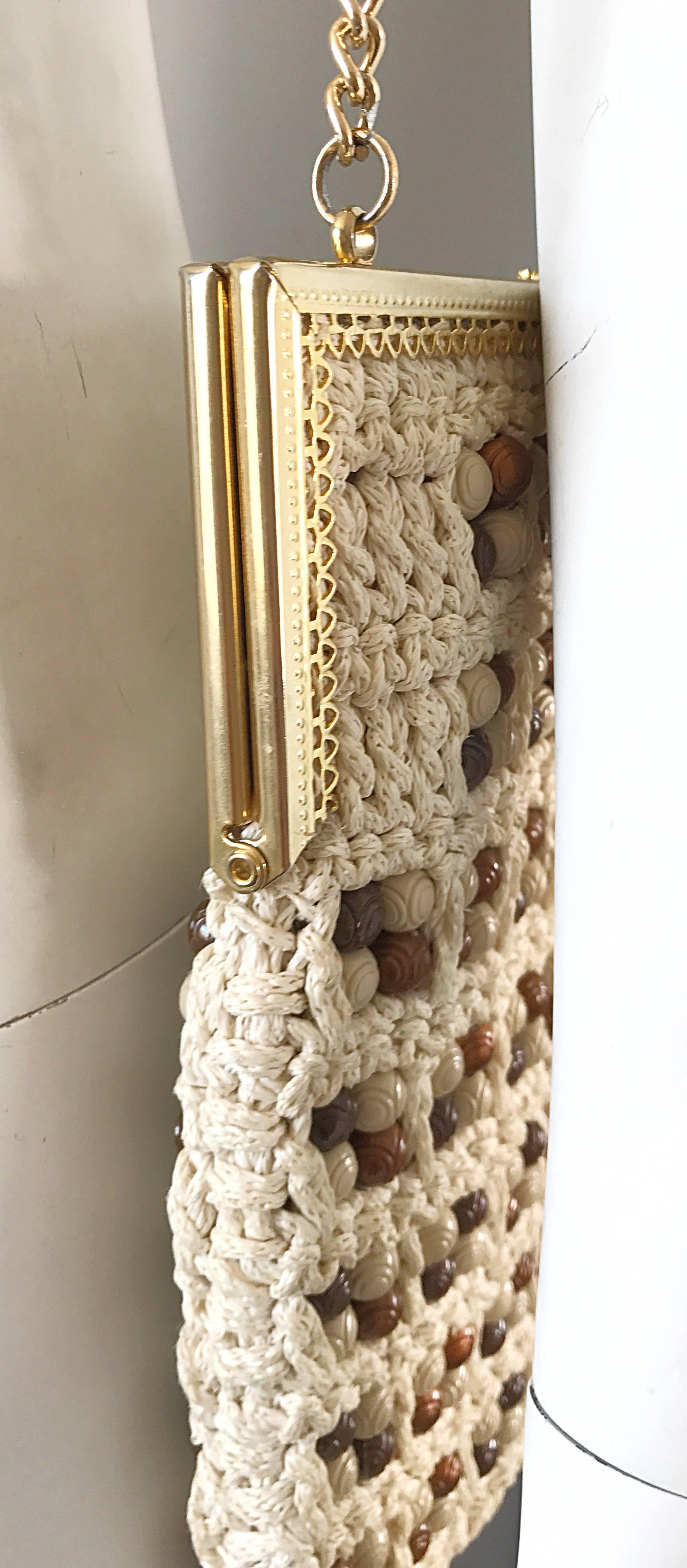 1970s Italian Ivory + Brown Hand Crochet Gold Chain Boho Vintage Shoulder Bag  In Excellent Condition In San Diego, CA