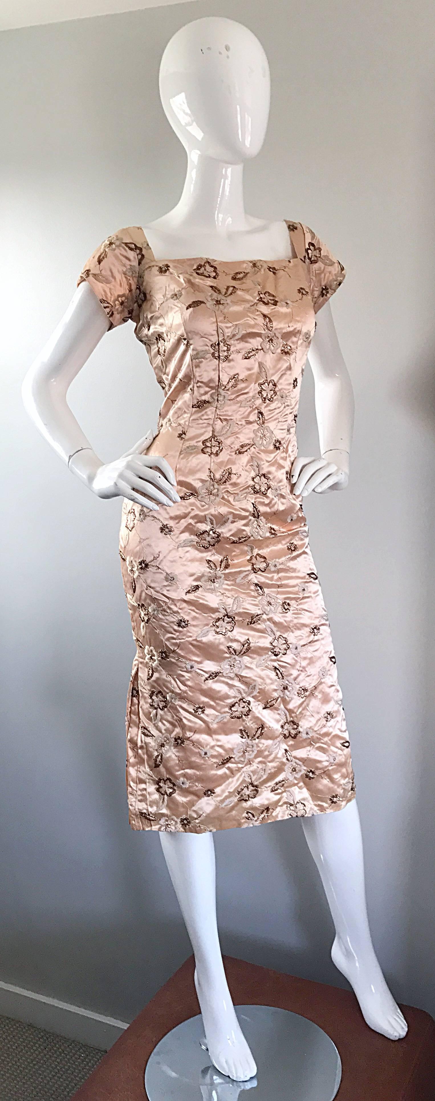 Gorgeous Nina Andrews 1950s Light Pink + Rose Gold Embroidered Silk Satin Dress In Excellent Condition For Sale In San Diego, CA