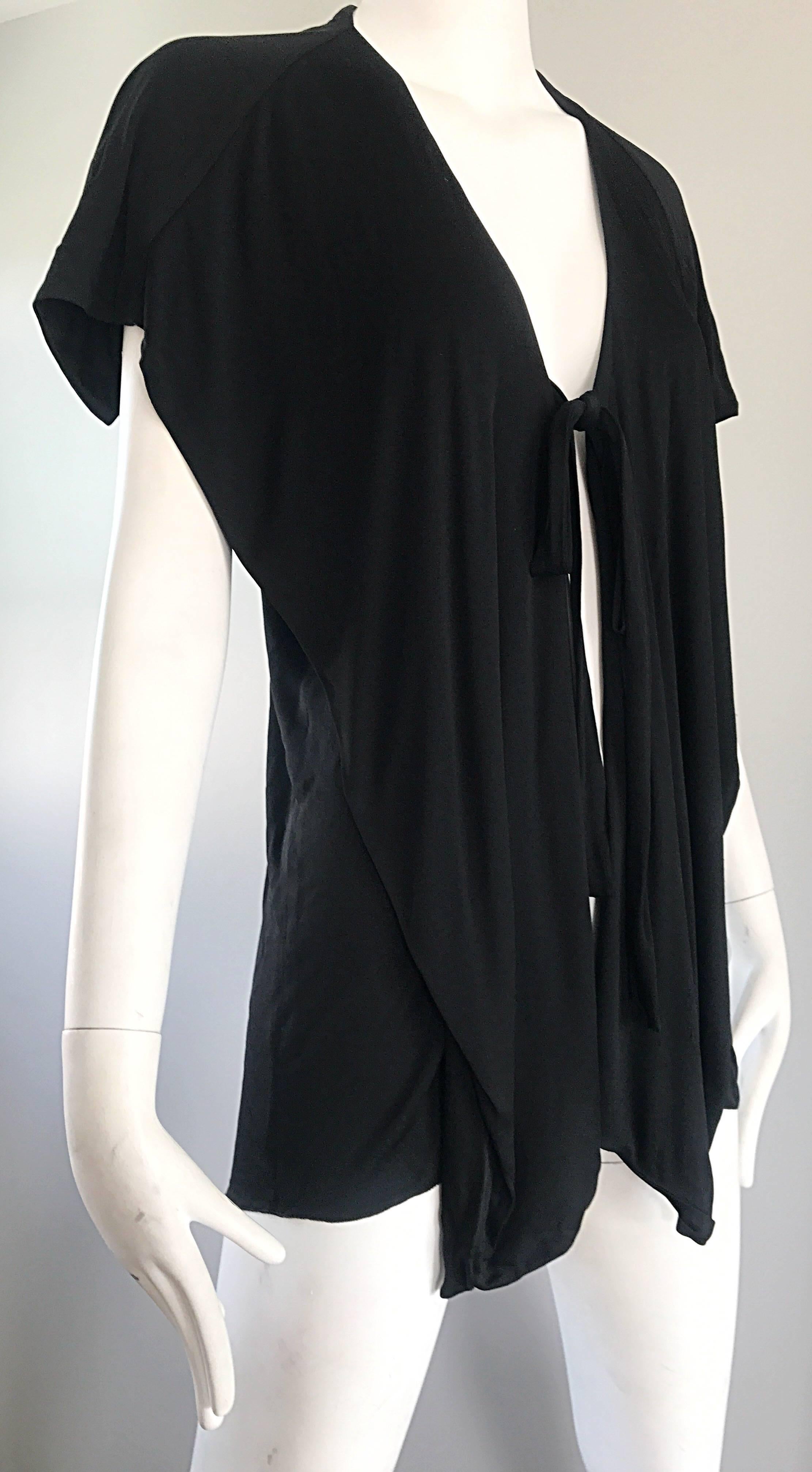 1970s Holly's Harp Early Label Black Silk Jersey Boho Wrap Cardigan Vintage Top In Excellent Condition In San Diego, CA