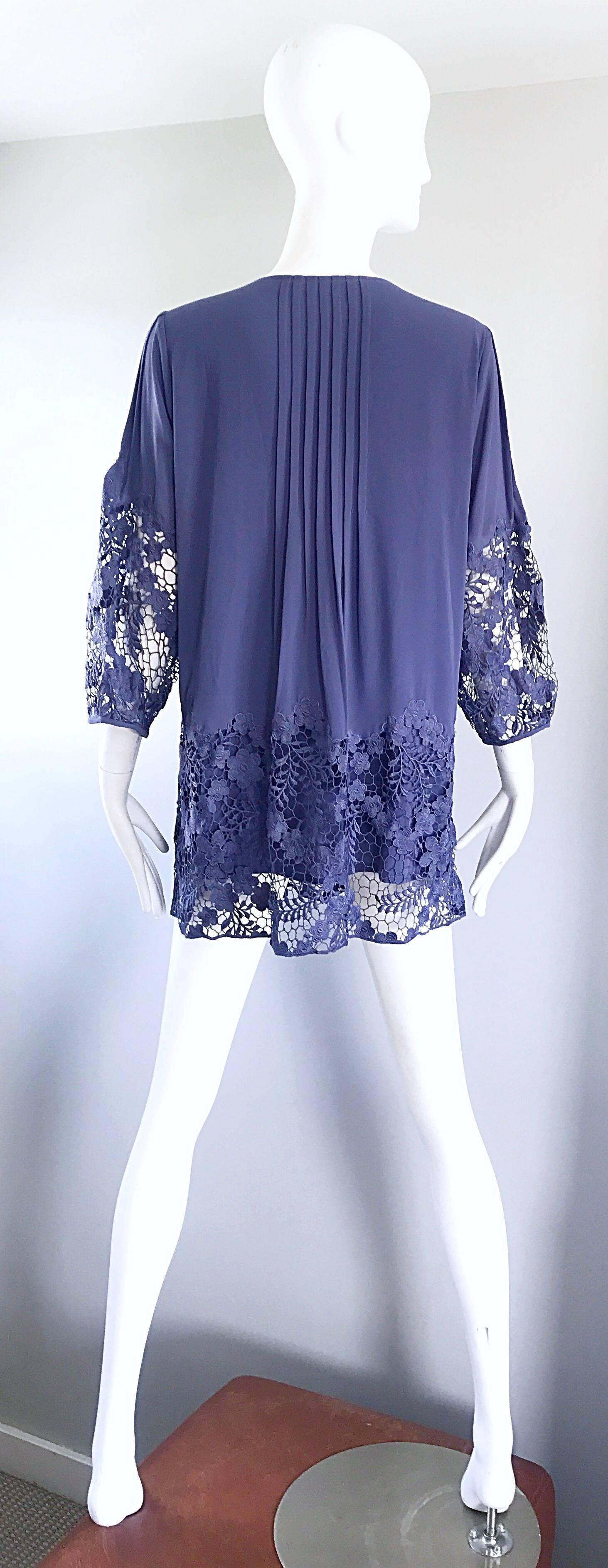 Enzo Gevonni - Mini robe tunique babydoll vintage violette pervenche en crochet Pour femmes en vente