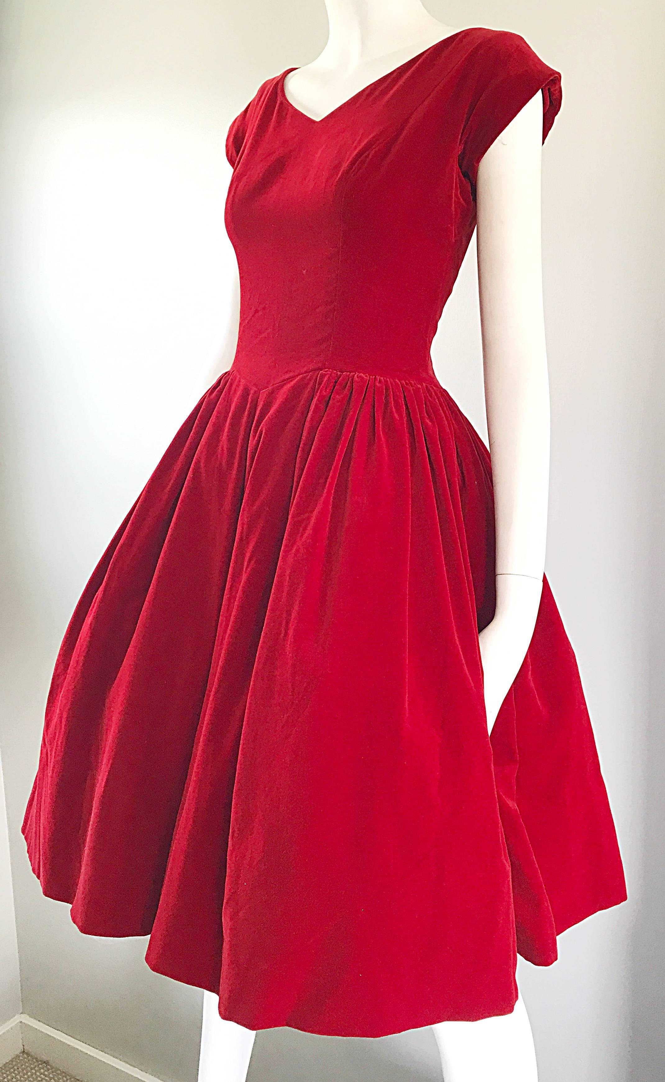 1950s Lorrie Deb Vintage Stunning Red Velvet Fit 'n Flare 