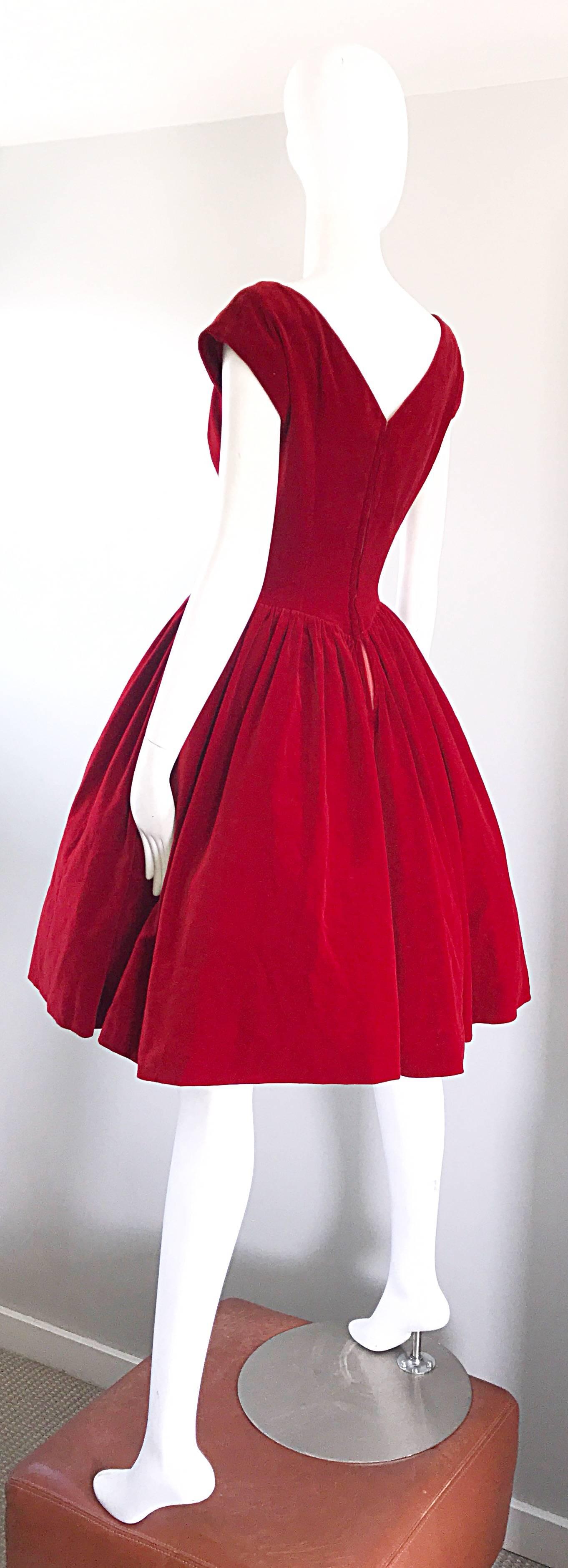 Women's 1950s Lorrie Deb Vintage Stunning Red Velvet Fit 'n Flare 