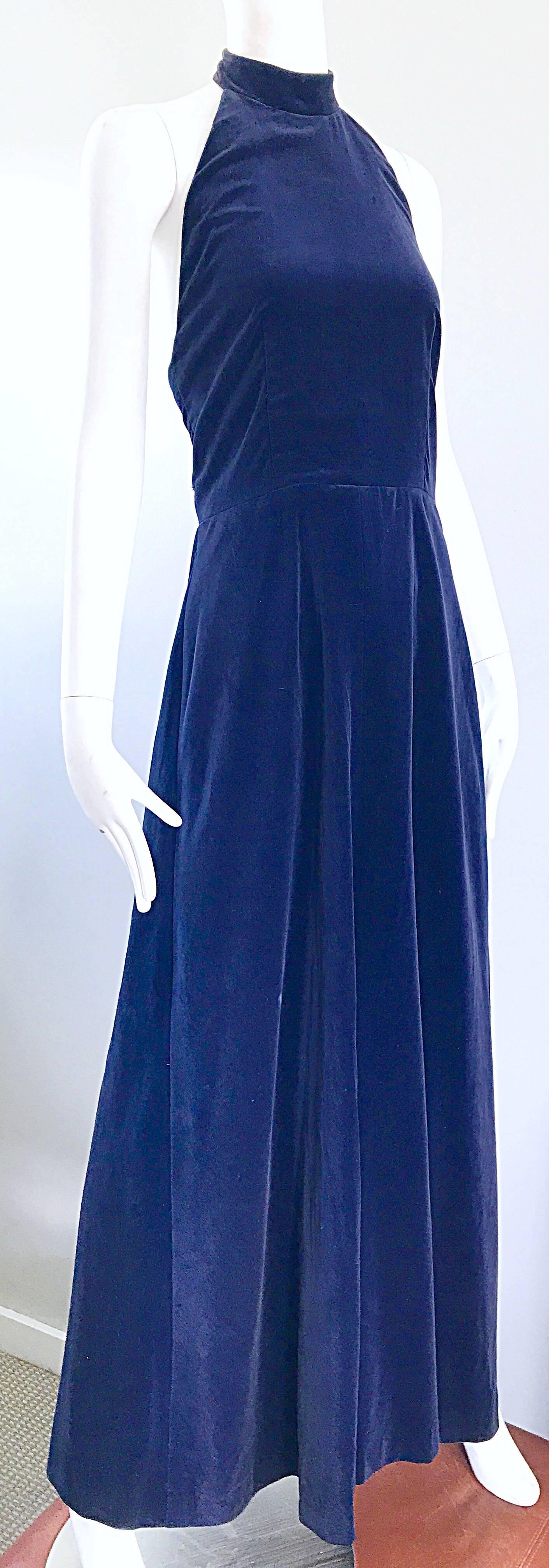 Women's Yves Saint Laurent 1970s Vintage Navy Blue Velvet High Neck Halter Gown 