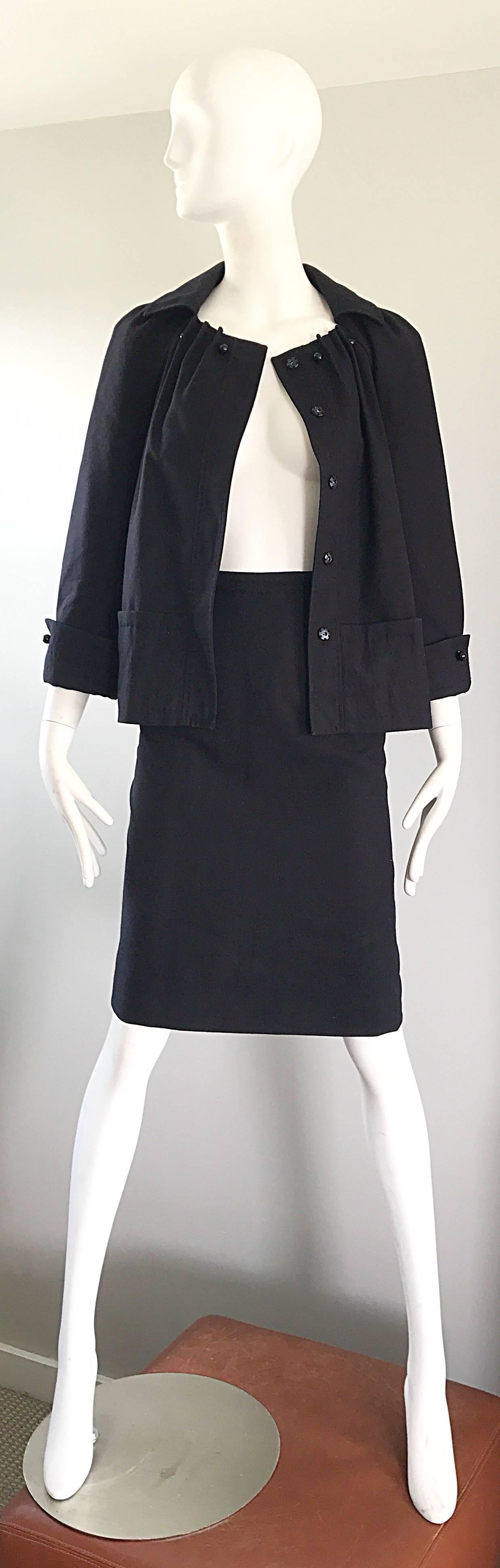 Vintage Alberta Ferretti Size 6 1990s Does 1960s Black Wool 90s Skirt Suit In Excellent Condition For Sale In San Diego, CA