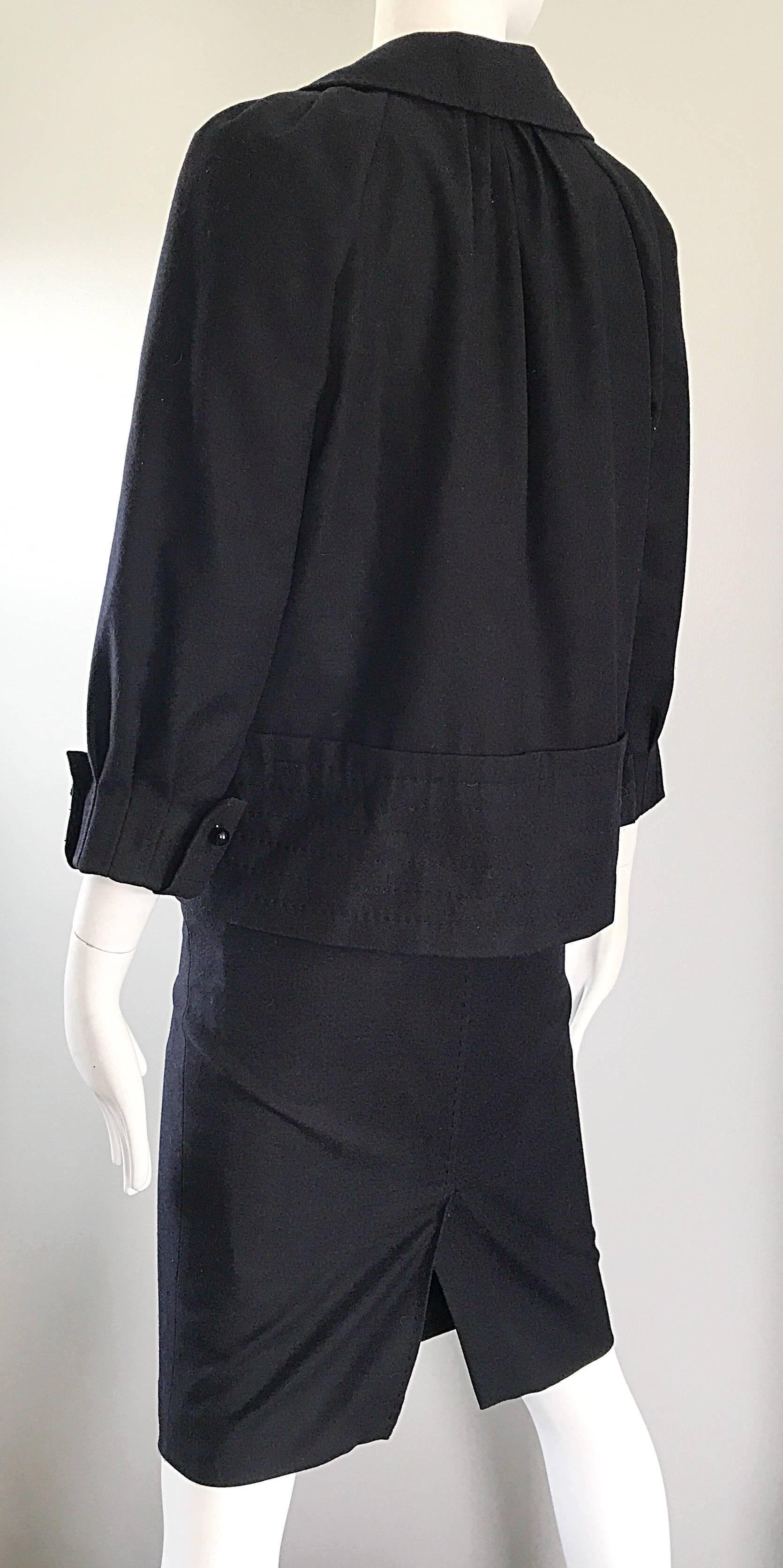 Vintage Alberta Ferretti Size 6 1990s Does 1960s Black Wool 90s Skirt Suit For Sale 4