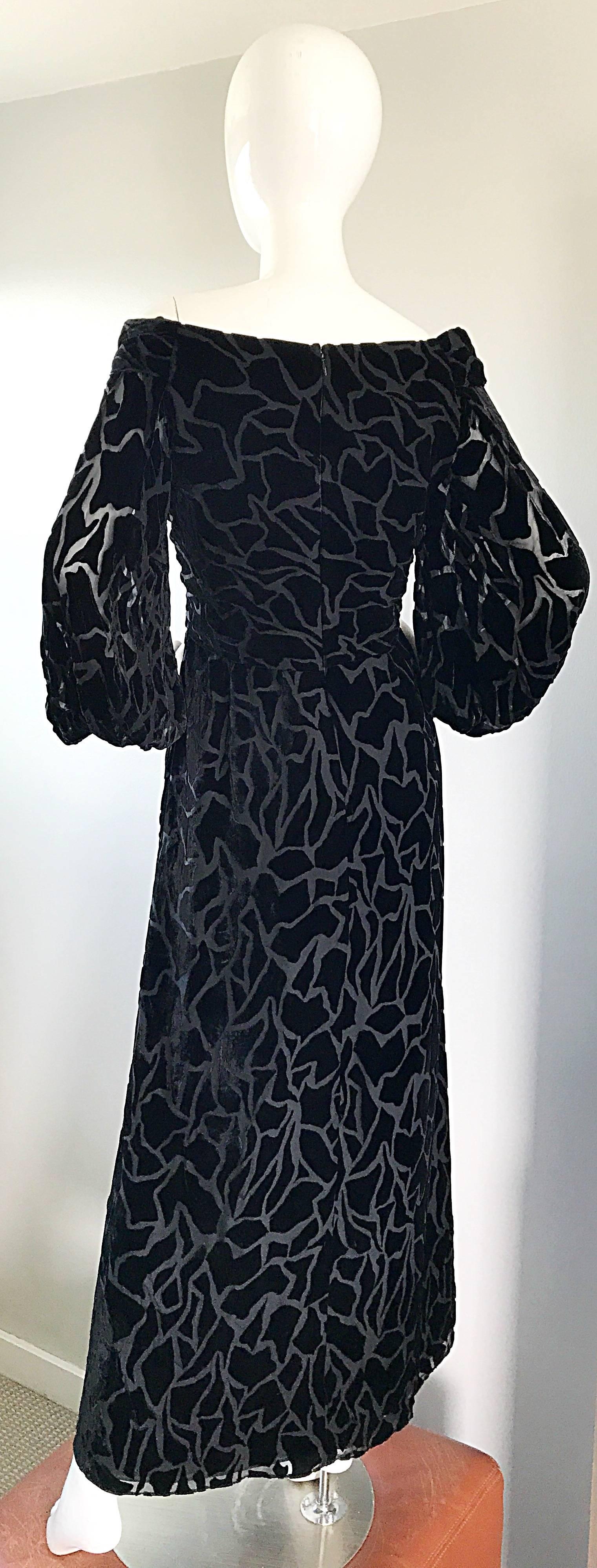 Vintage Liancarlo Couture Size 10 Black Off Shoulder Silk Velvet Burn Out Gown  For Sale 3