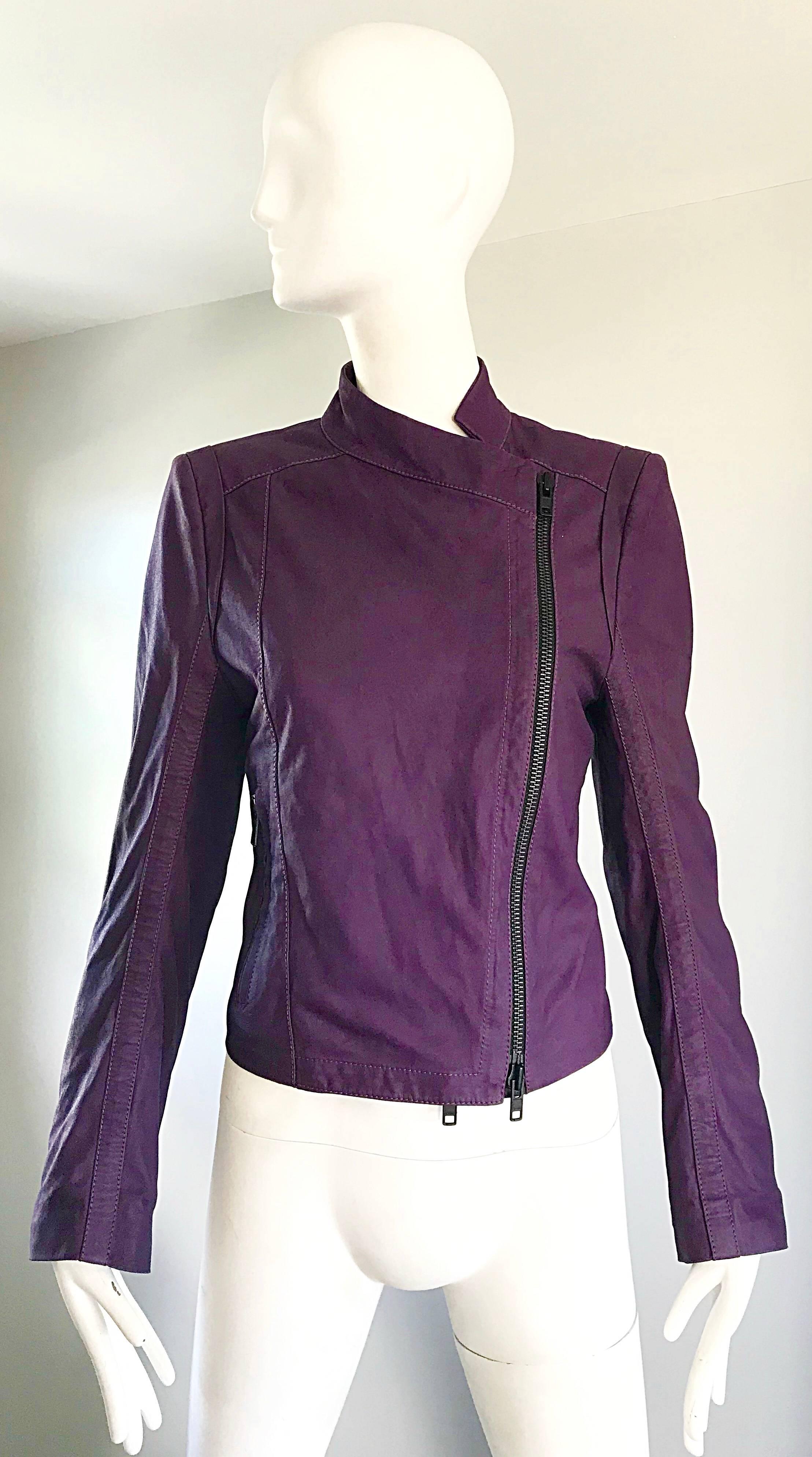 Noir Ann Demeulemeester - Veste de moto vintage ajustée en cuir aubergine violette, années 1990 en vente