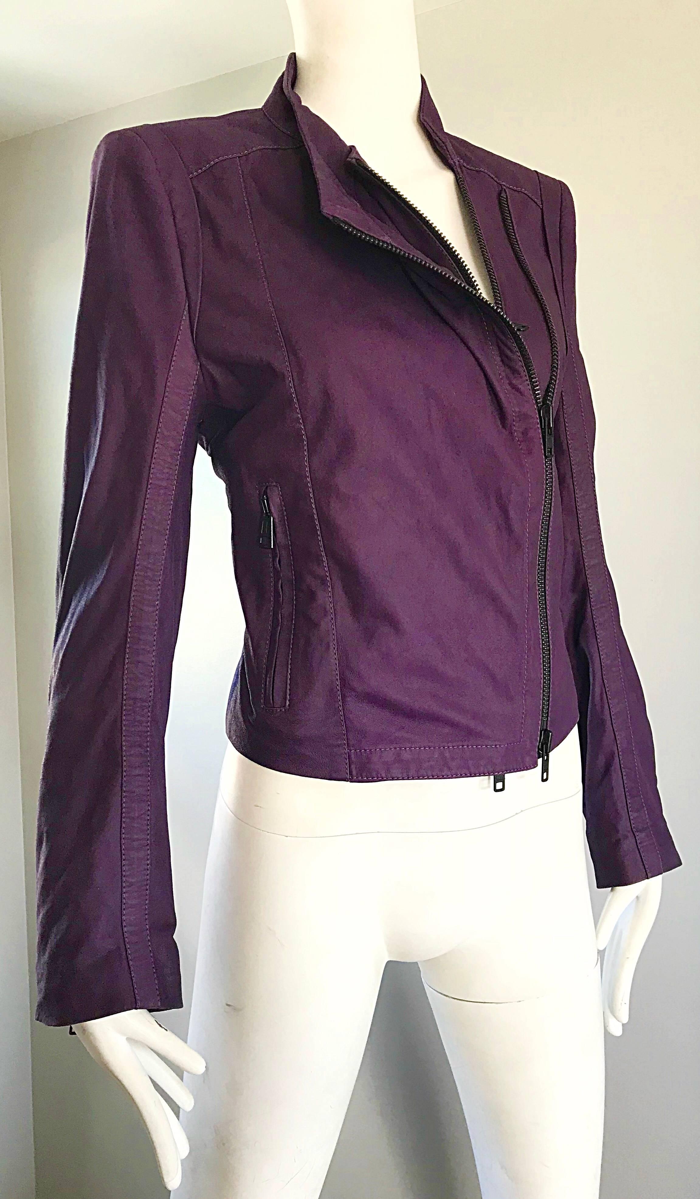 Ann Demeulemeester 1990s Purple Eggplant Leather 90s Fitted Vintage Moto Jacket In Excellent Condition For Sale In San Diego, CA