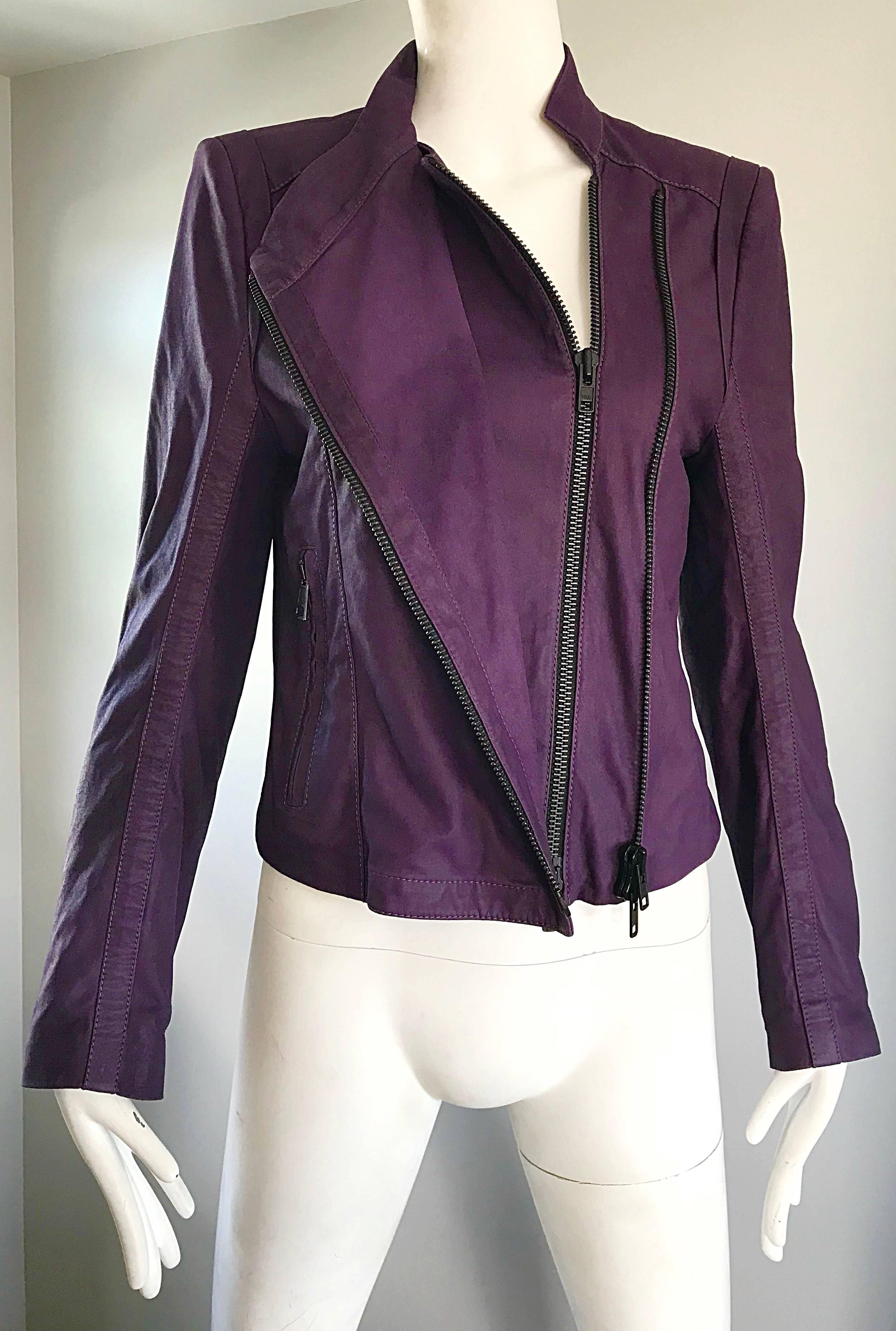 Ann Demeulemeester 1990s Purple Eggplant Leather 90s Fitted Vintage Moto Jacket For Sale 1