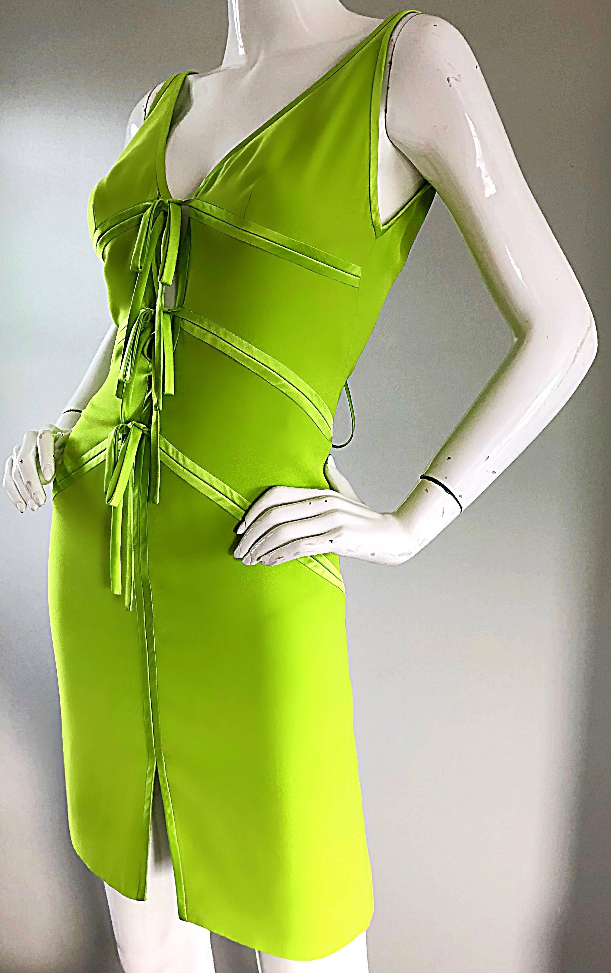 Women's Vintage Valentino Lime Green 1990s Cut - Out Bodycon Sexy Size 4 Silk 90s Dress