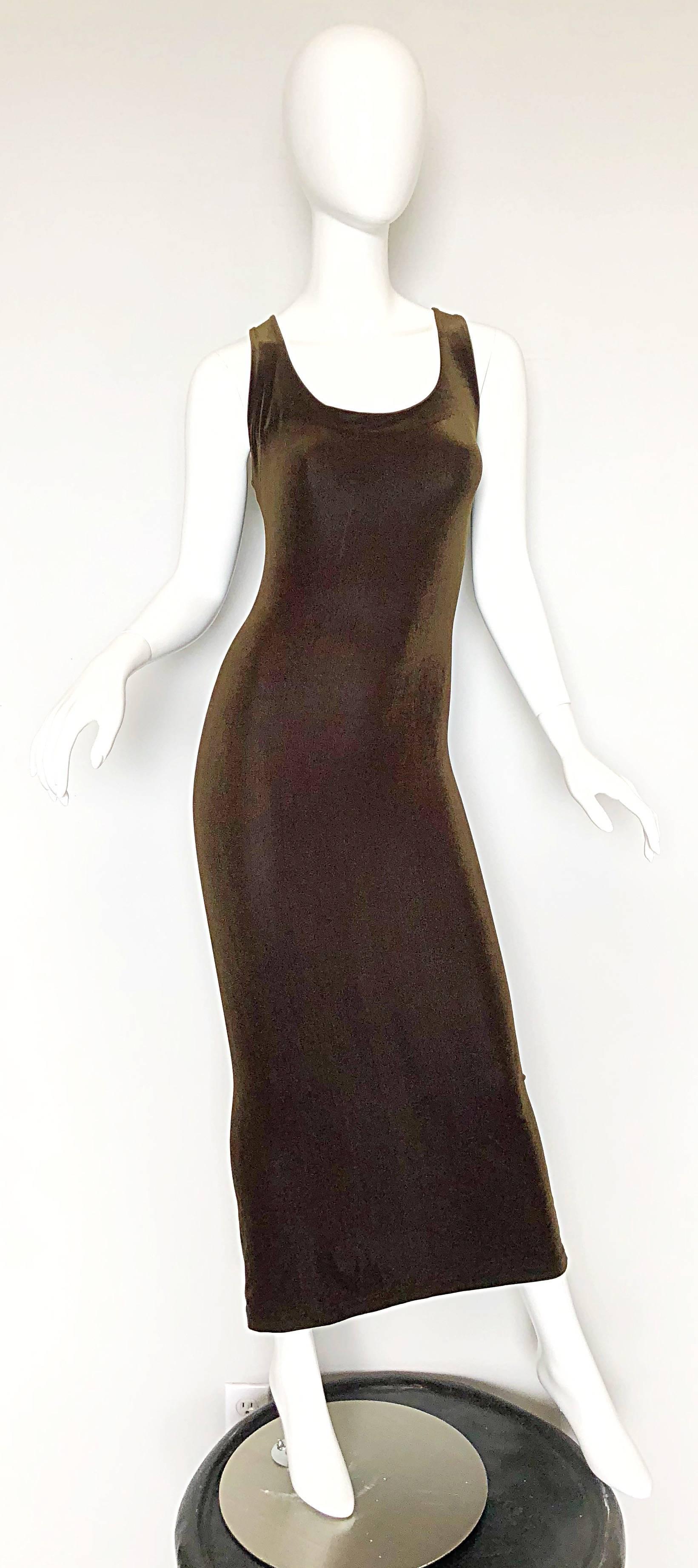Brilliant 90s BETSEY JOHNSON bodcon chocolate brown maxi dress! Features the softest luxurious brown velour fabric that stretches to fit. Simply slips over the head. Very flattering silhouette that is perfect from day to evening. Great belted or