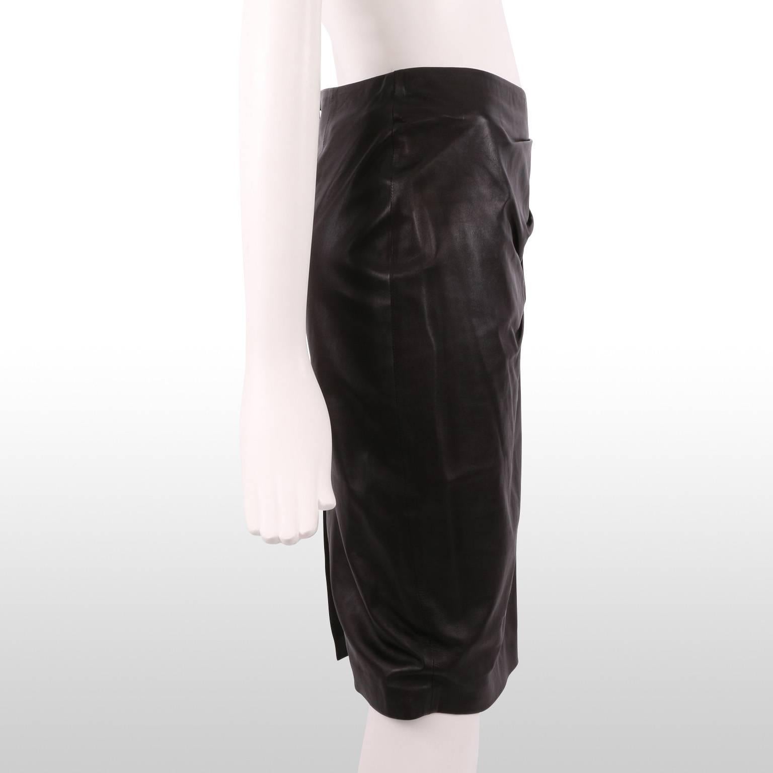 A beautiful soft leather side ruched mid length skirt which is tapered giving it a flattering definition. 