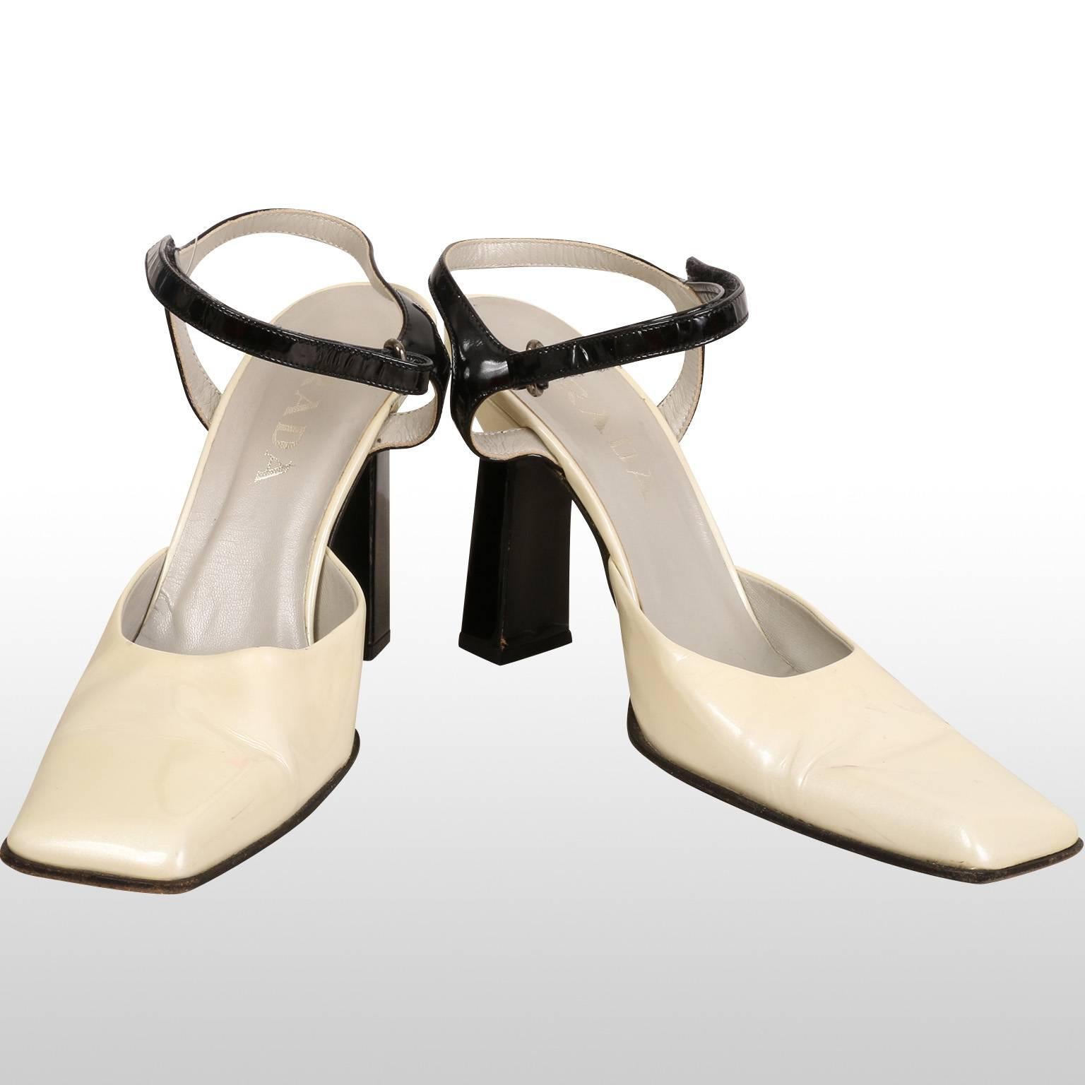 Prada Black and Ivory Heeled Sandals Size UK 6 In Excellent Condition For Sale In London, GB