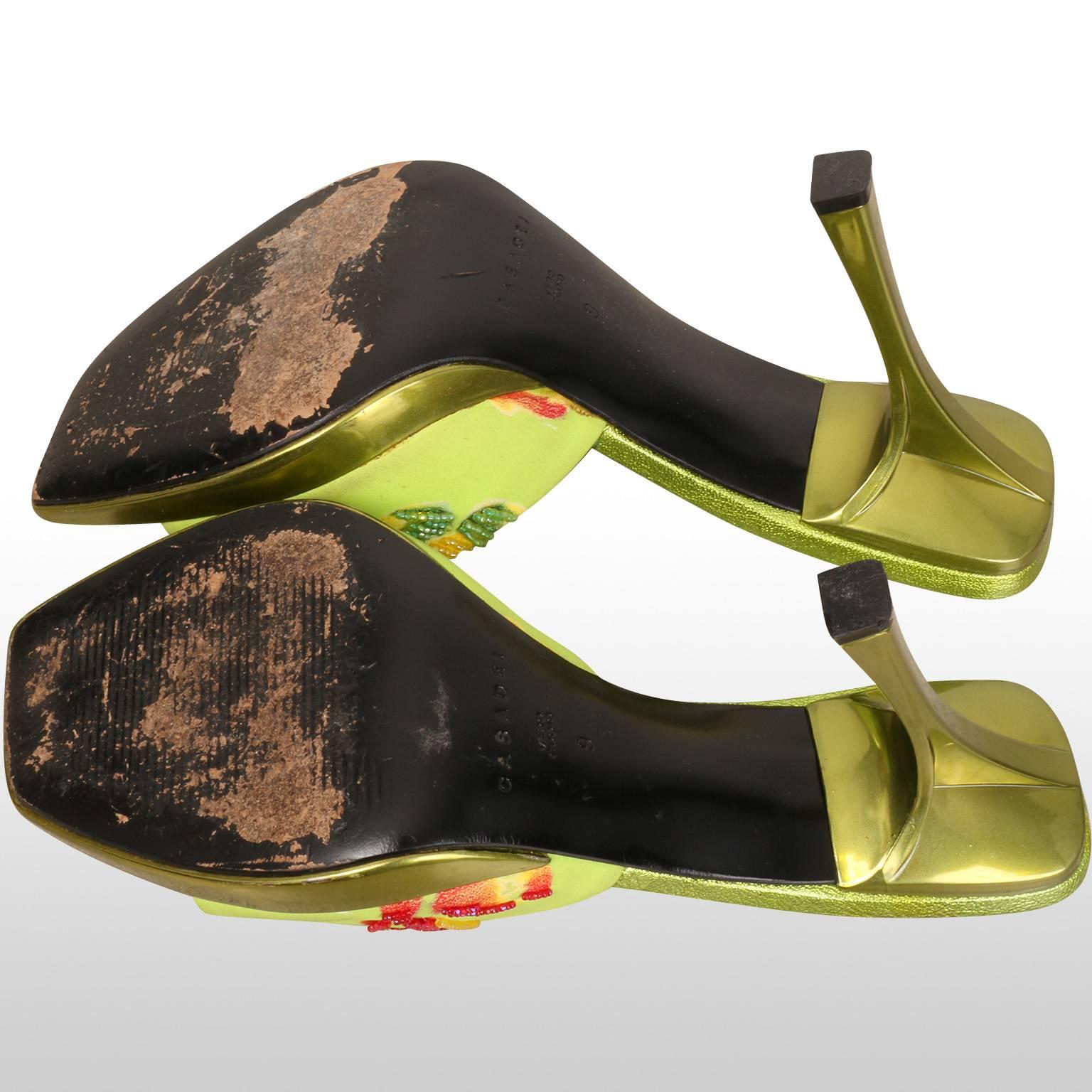 Voyage (Casadei) Bright Green Flower Enbroidered Mules In Excellent Condition For Sale In London, GB