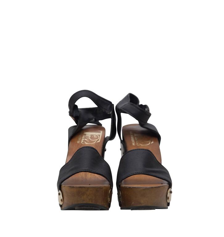 1970's Rustic Wood and Argentinian Leather Wedges For Sale at 1stDibs