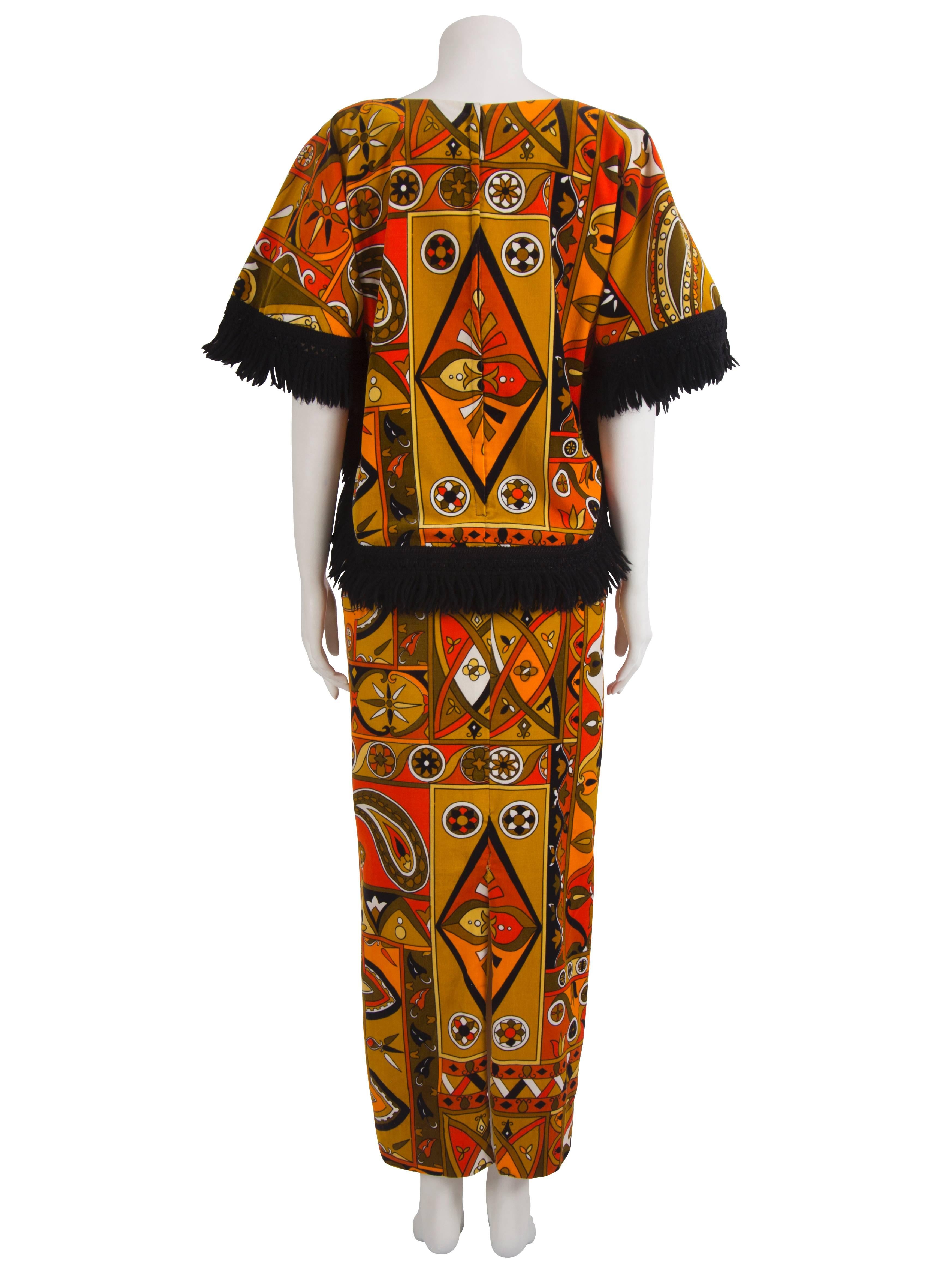 1960's Dorcia Originals Orange & Ochre Printed Fringed Top & Maxi Skirt Ensemble In Excellent Condition For Sale In London, GB