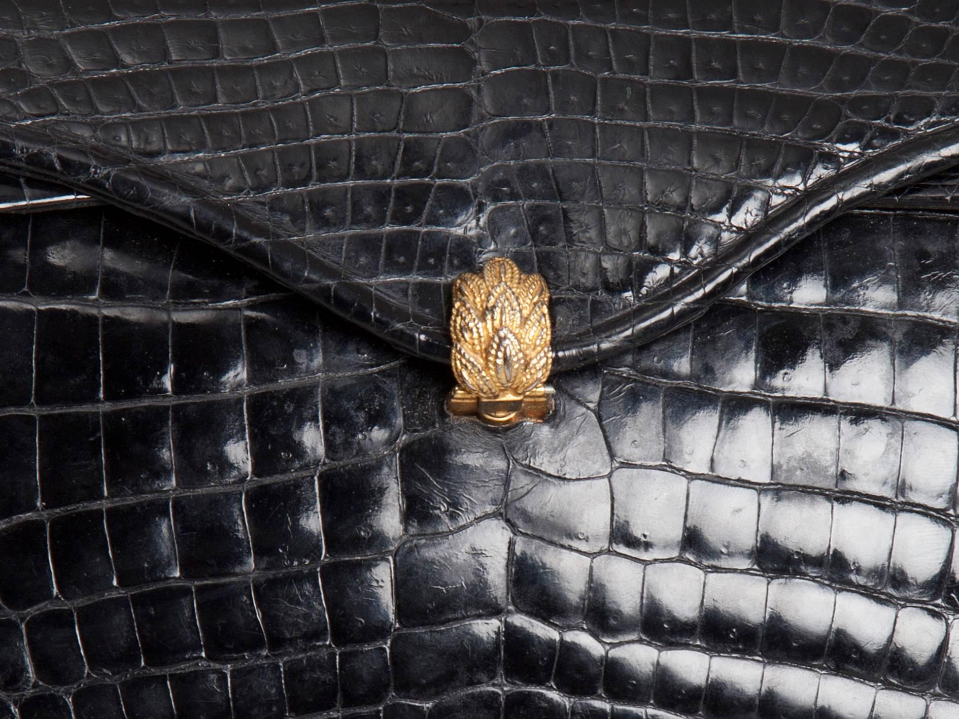 1960s Morabito Black Crocodile Skin Envelope Clutch Bag with Gold Clasp For Sale 1