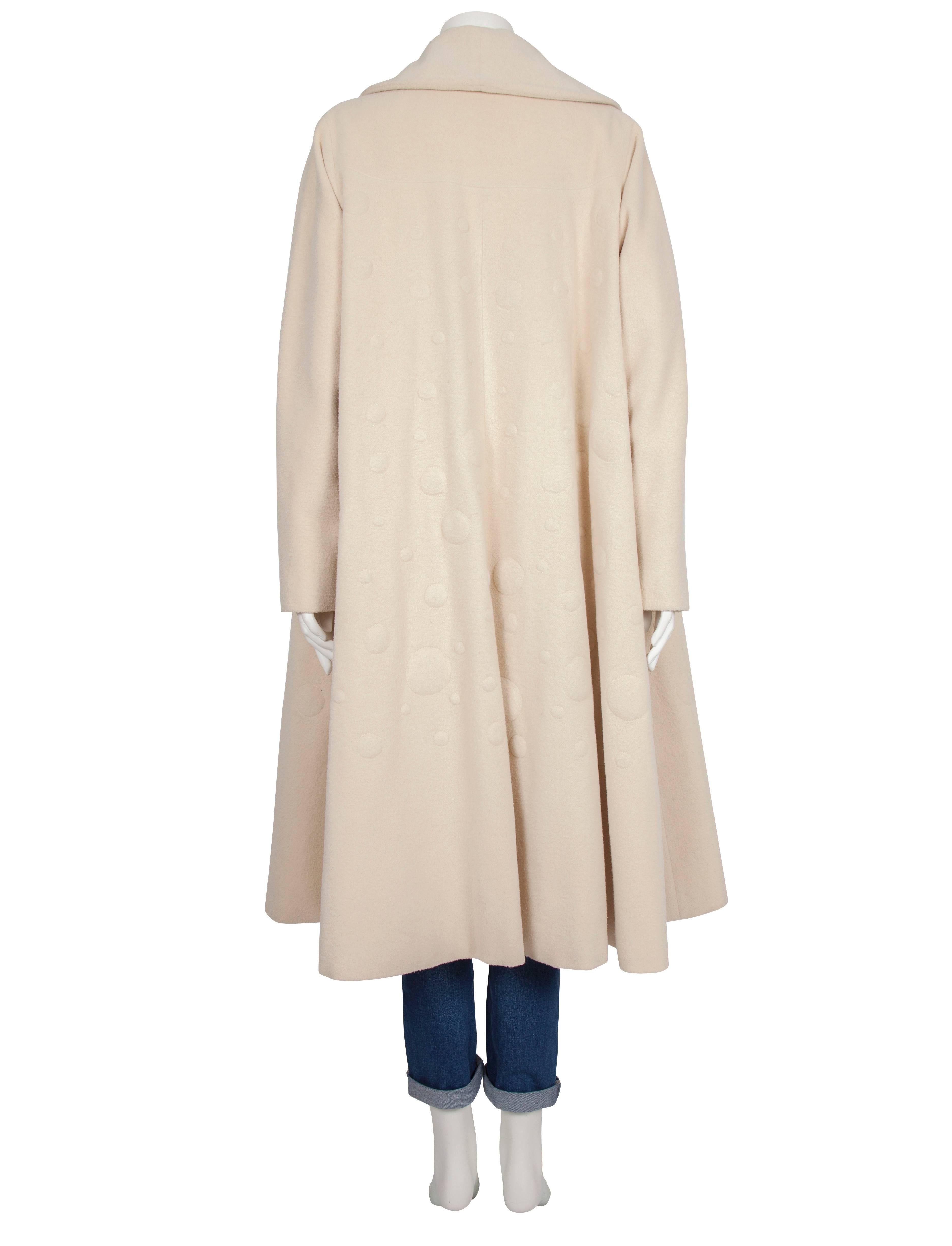 Lilli Ann Ivory Bubbles Coat In Excellent Condition In London, GB