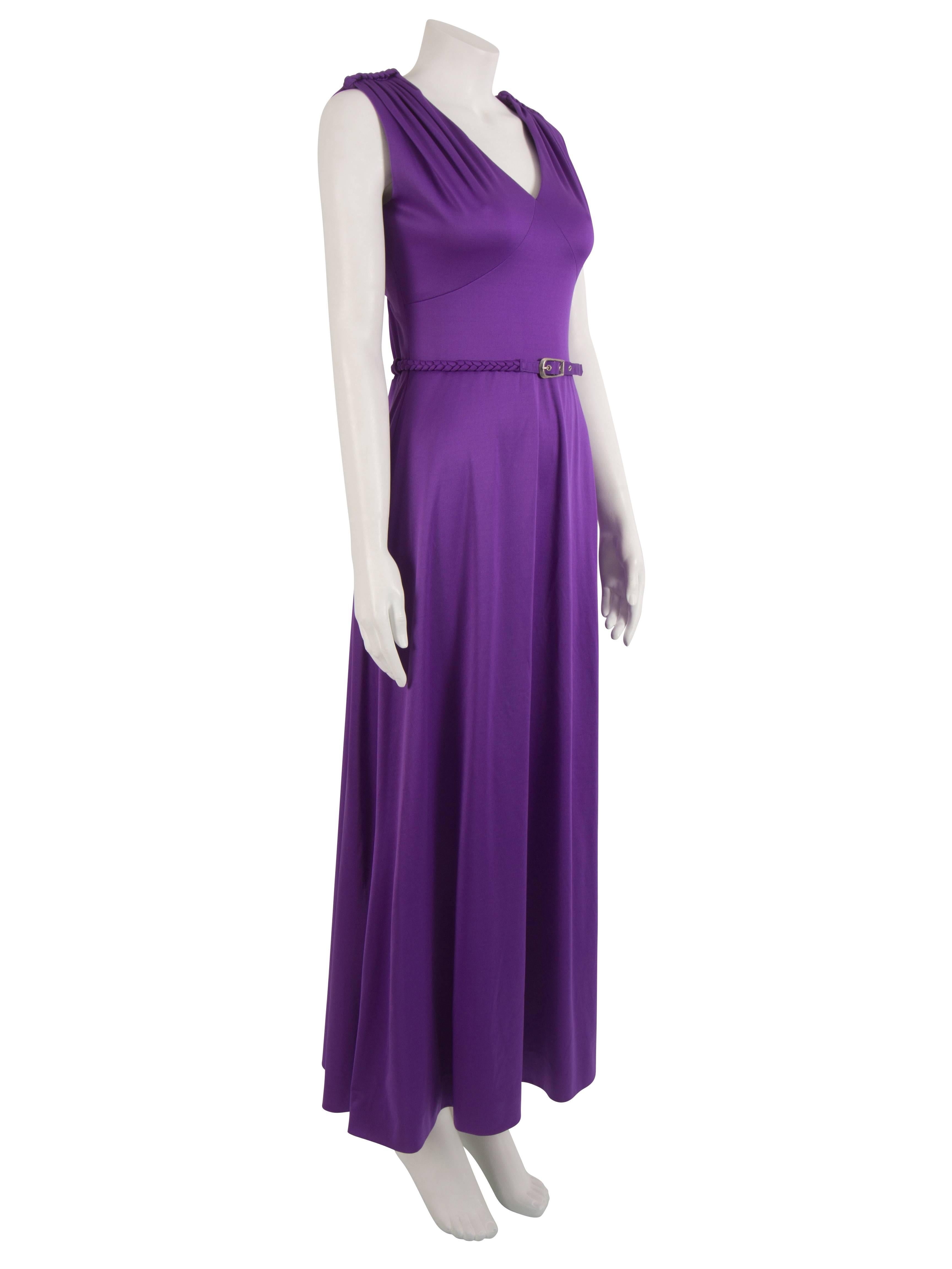 1970's Purple Jersey Belted Disco Dress In Excellent Condition For Sale In London, GB