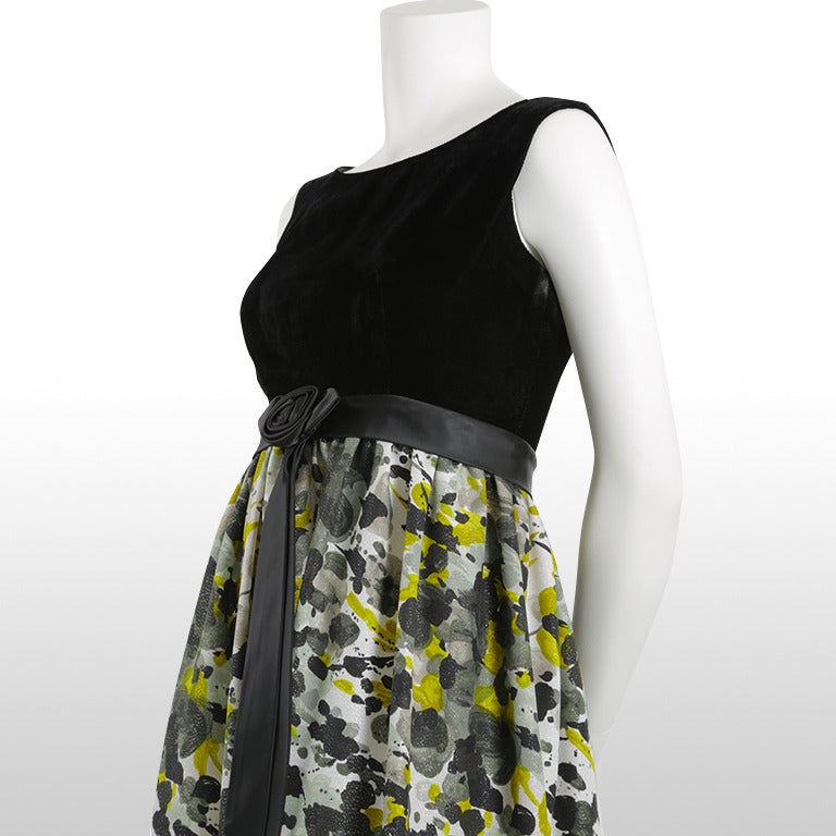 1960's Black Velvet and Glitter Print Gown For Sale 2