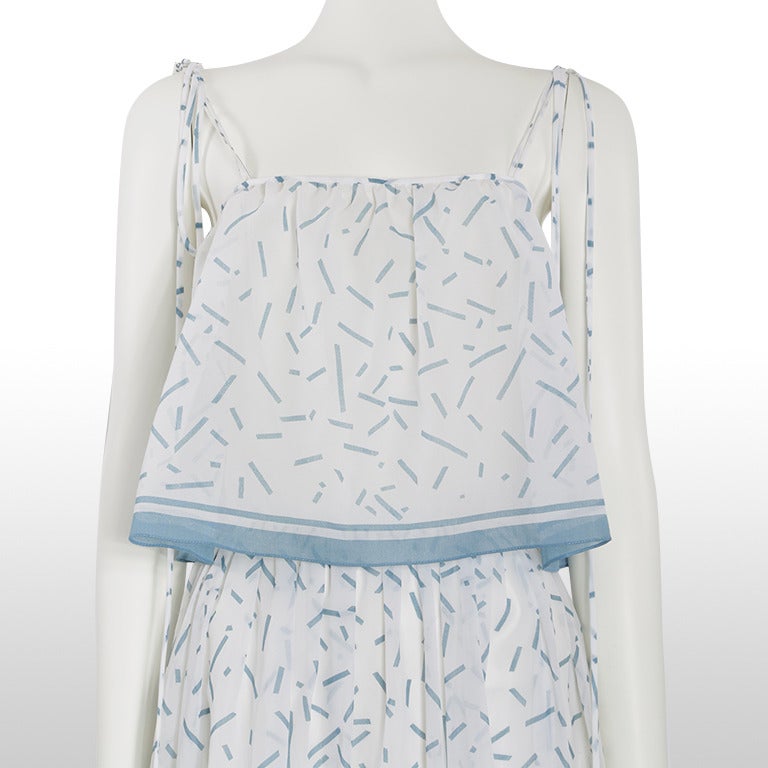 Gray 1970’s Ivory and Pale Blue Line Print Dress For Sale