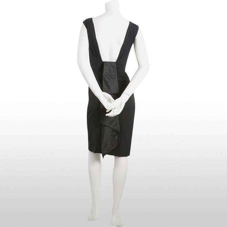 1960's Black Estevez Dramatic Low Cut Back and Bow Cocktail Dress In Excellent Condition For Sale In London, GB