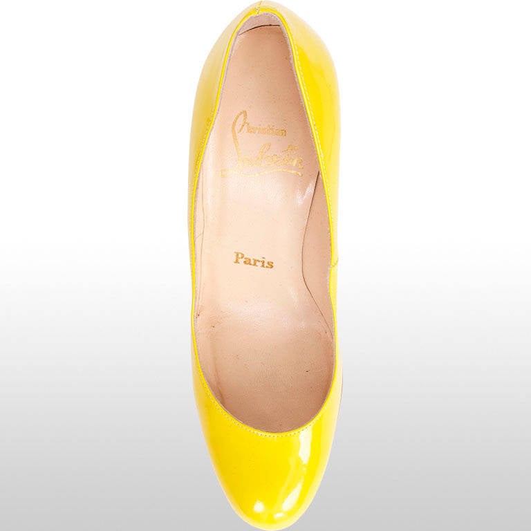 Christian Louboutin Fluorescent Yellow Heels - Size 4 In Excellent Condition In London, GB
