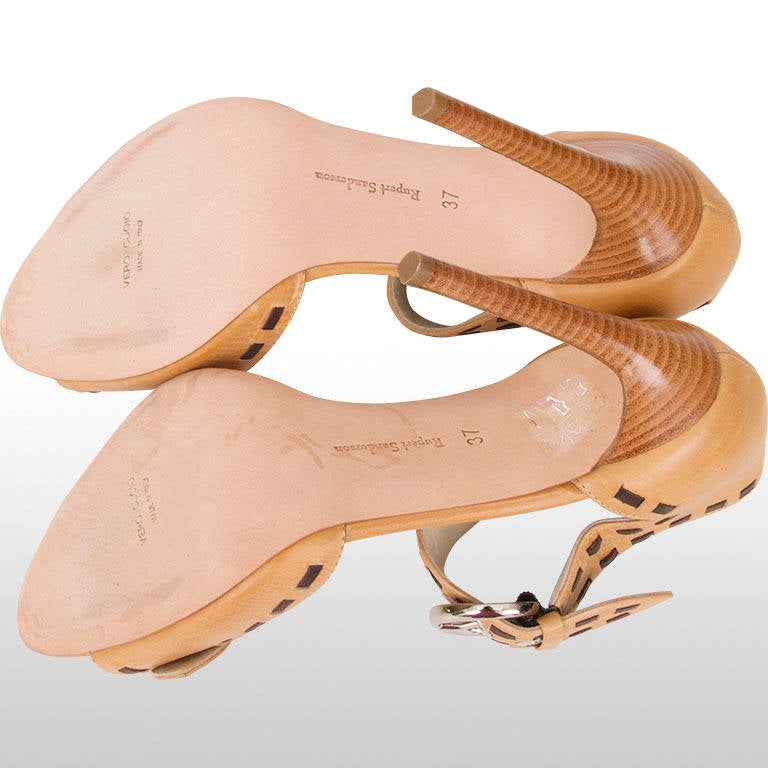 Women's Rupert Sanderson Tan Buckle Heeled Sandals - Size EU37 For Sale