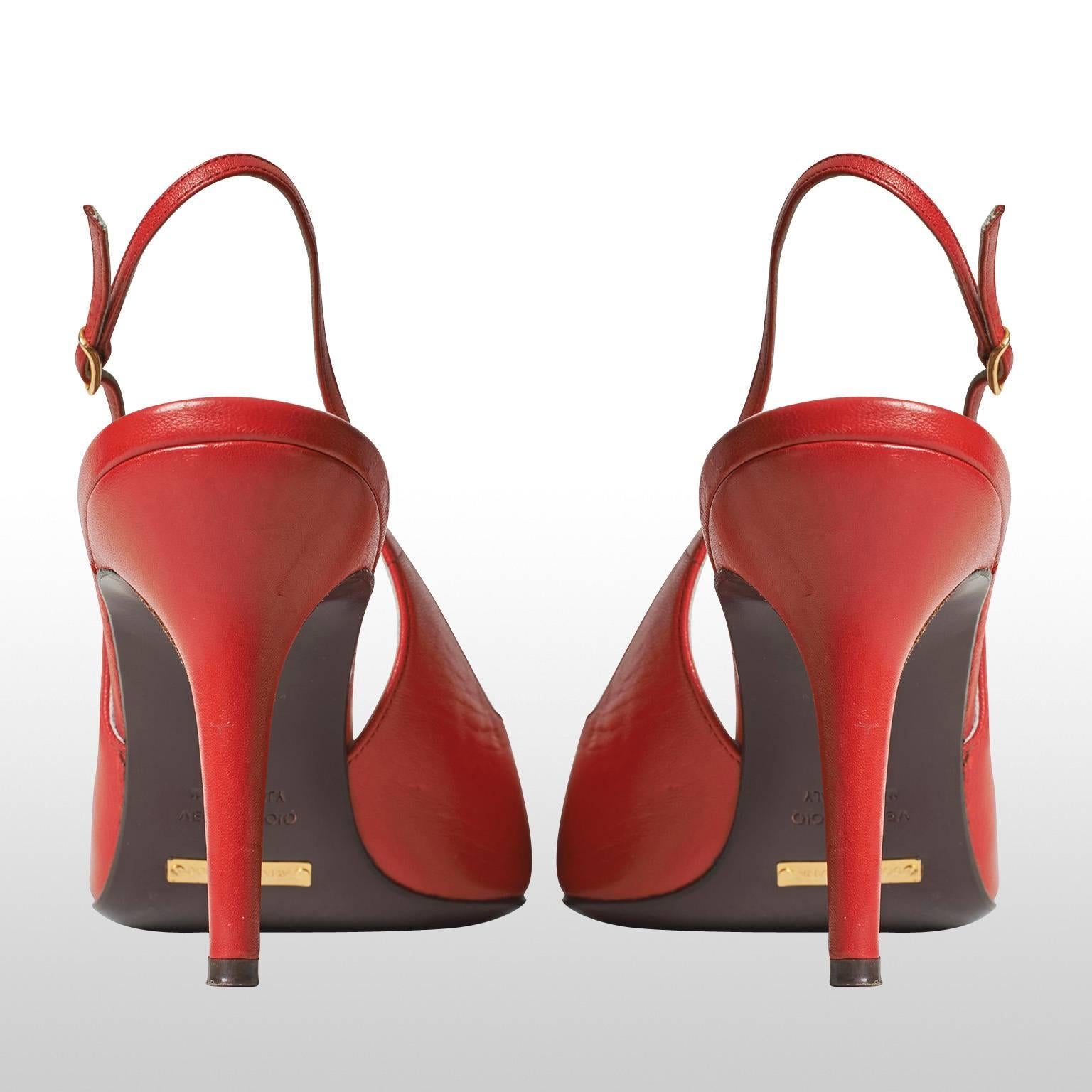 Women's Dolce and Gabbana Lipstick Red Pointy Sandals For Sale