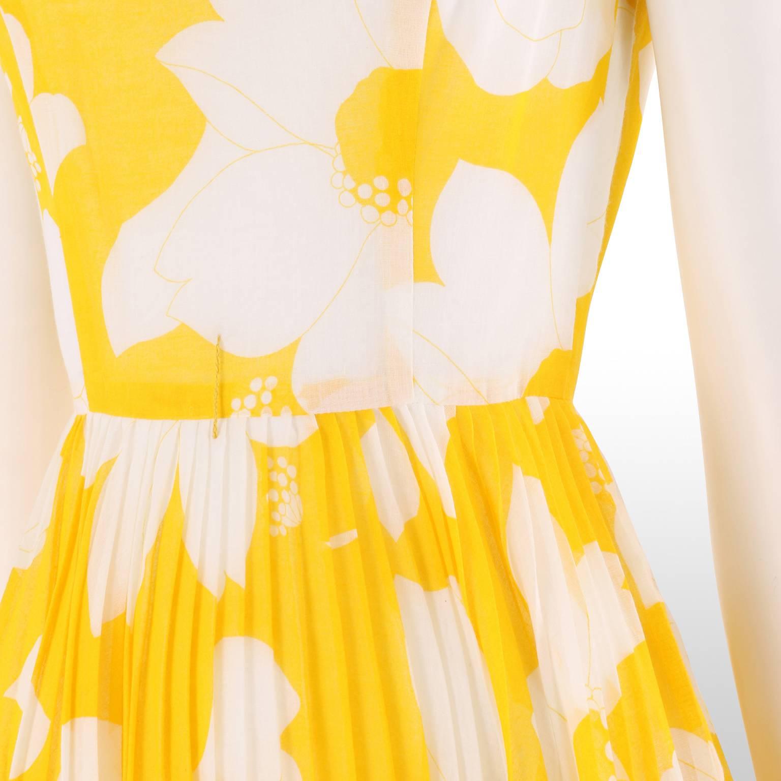 1960's Sunshine Yellow and Ivory Flower Print Dress Size 6/8 1