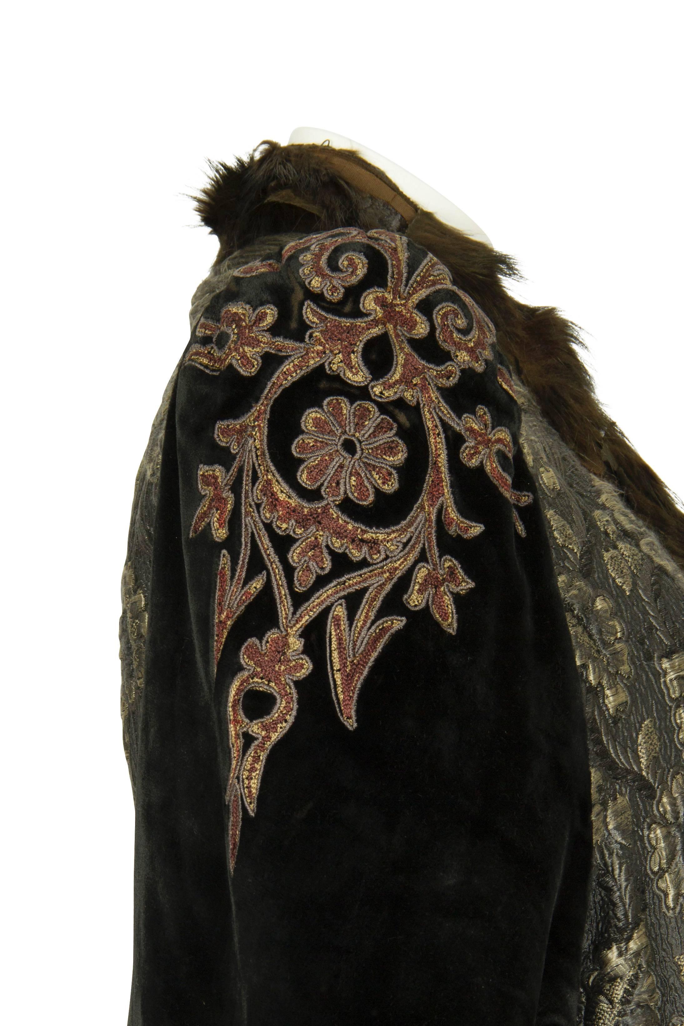 Luxurious 1900's Extravagant Velvet Jacket with Fur Trim For Sale 1