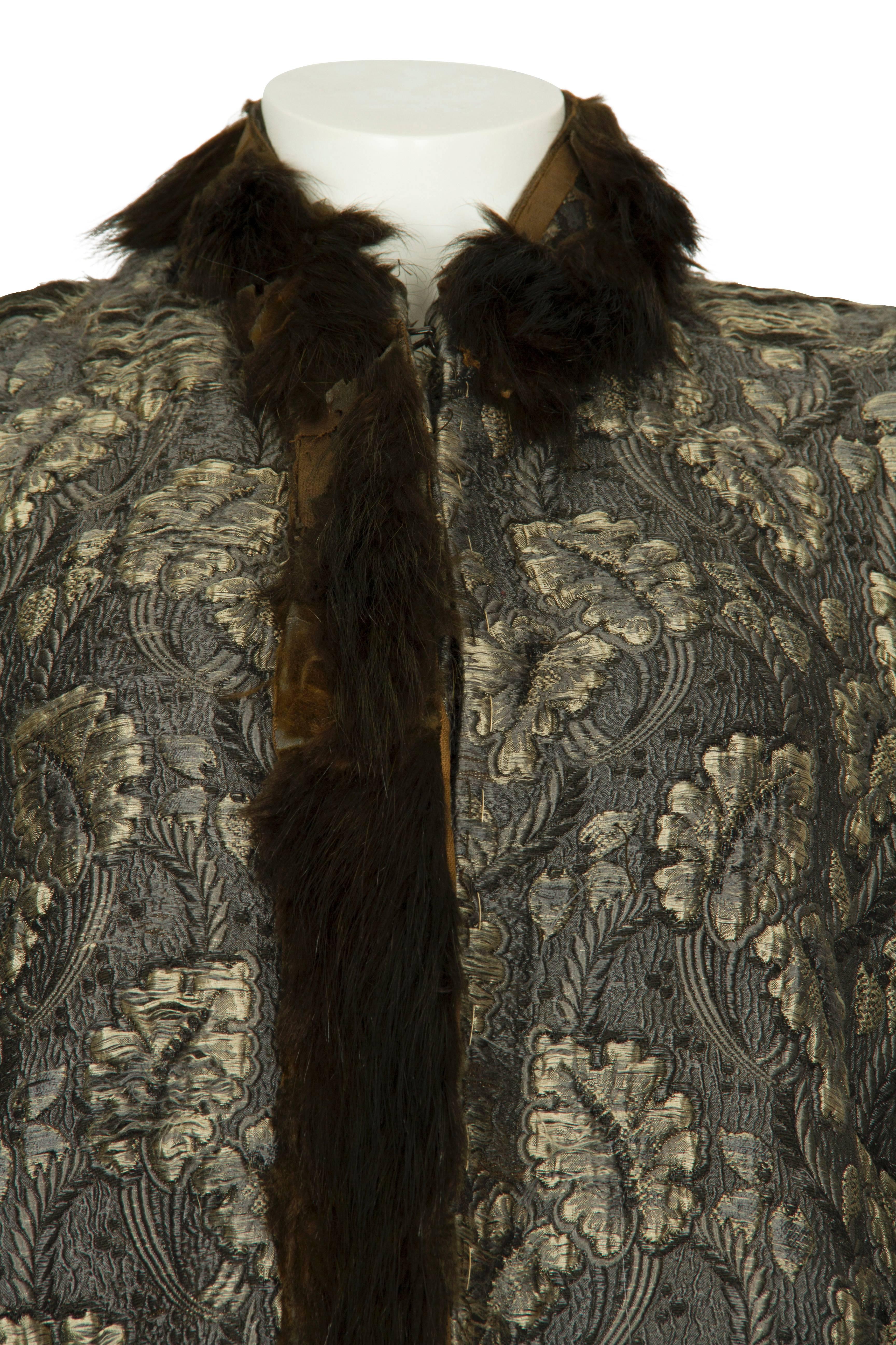 Women's Luxurious 1900's Extravagant Velvet Jacket with Fur Trim For Sale