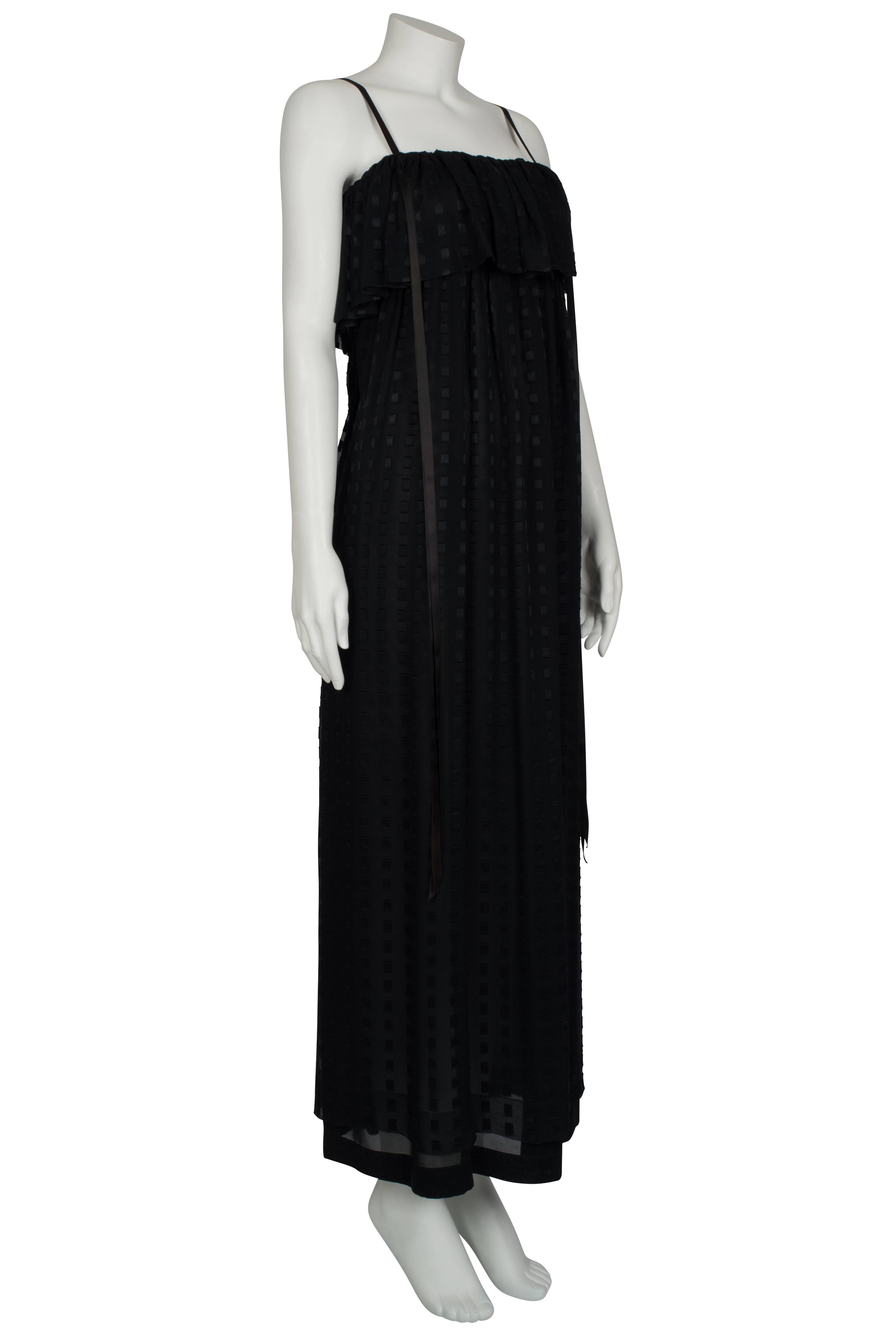 Christian Dior Black Embossed Square Chiffon Gown ca 1980 In Excellent Condition For Sale In London, GB