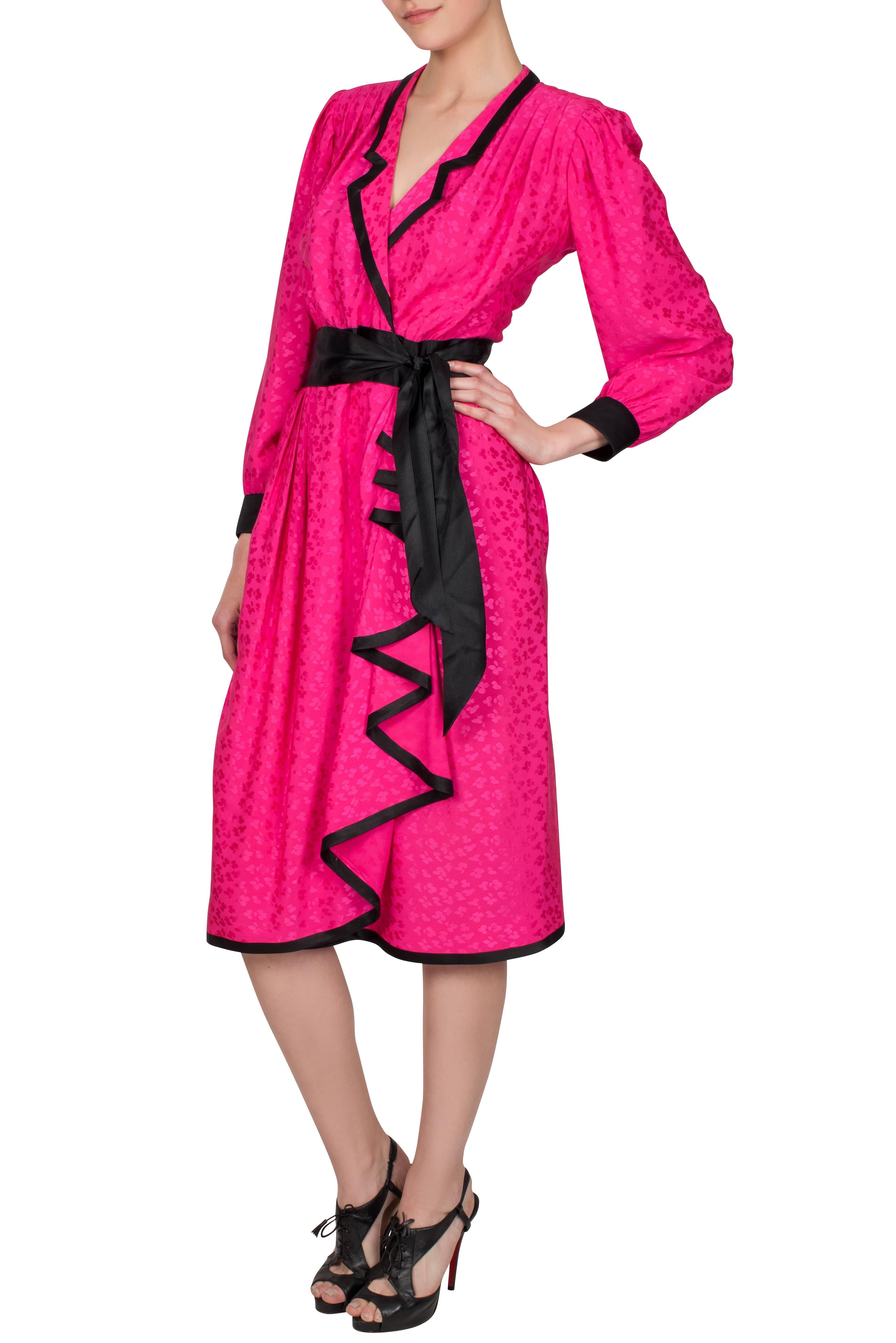 Emanuel Ungaro Hot Pink Silk Wrap Dress ca 1980 In Excellent Condition For Sale In London, GB