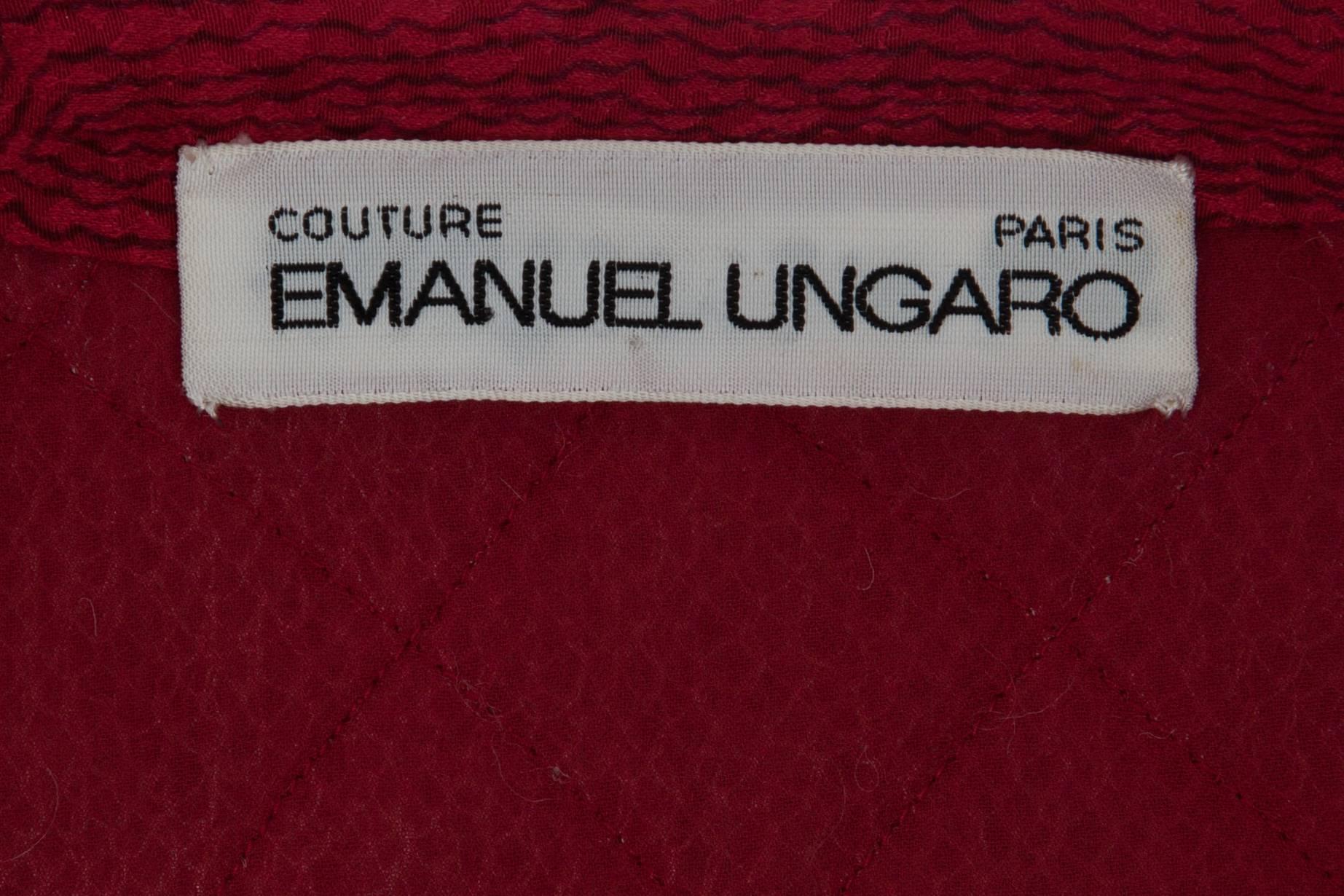 1980's Emanuel Ungaro Crimson Herron Print Dress & Jacket For Sale 5
