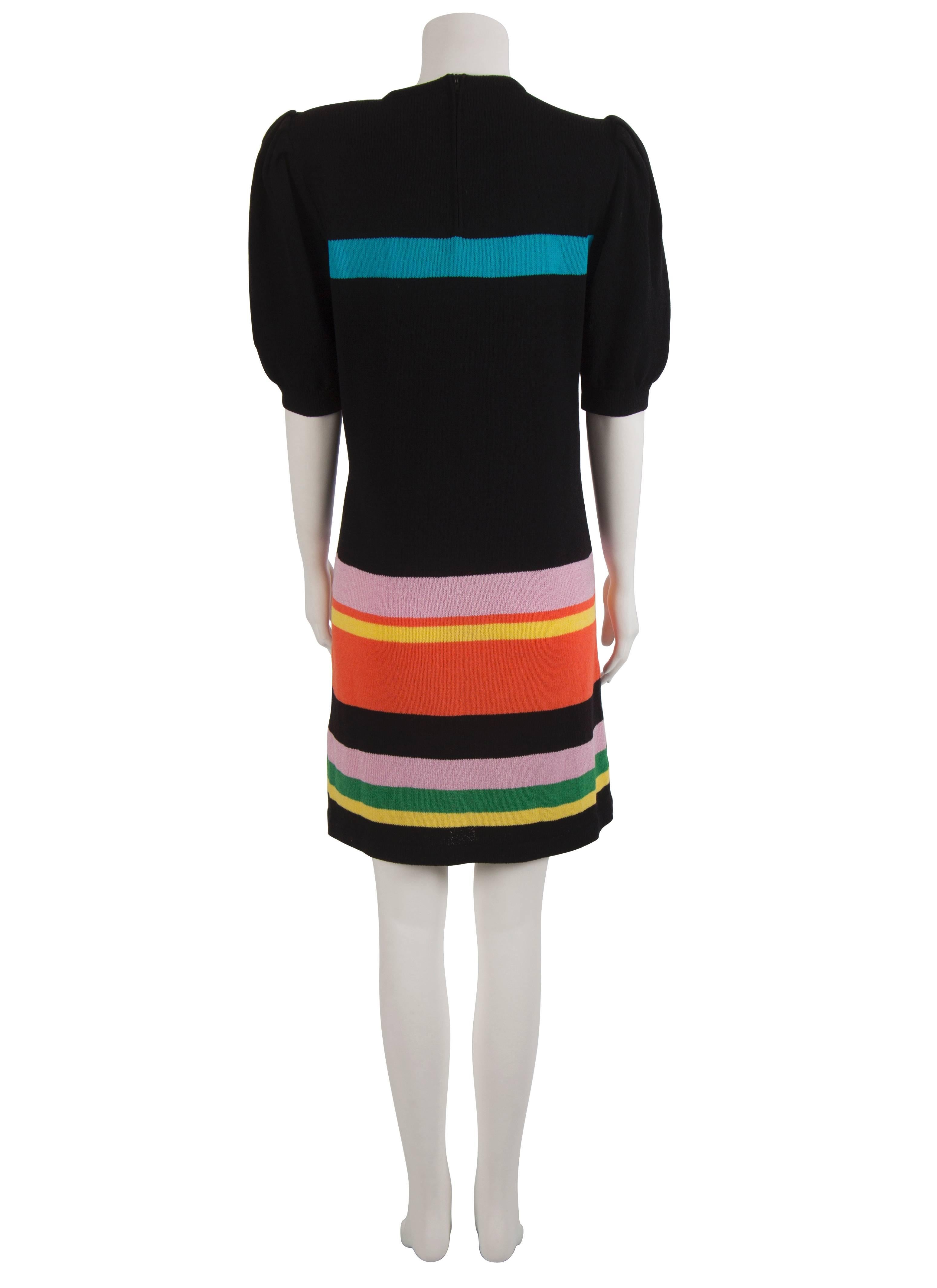 1980's Black Pink and Turquoise Target- Pattenr Knit Mini Dress In Excellent Condition For Sale In London, GB