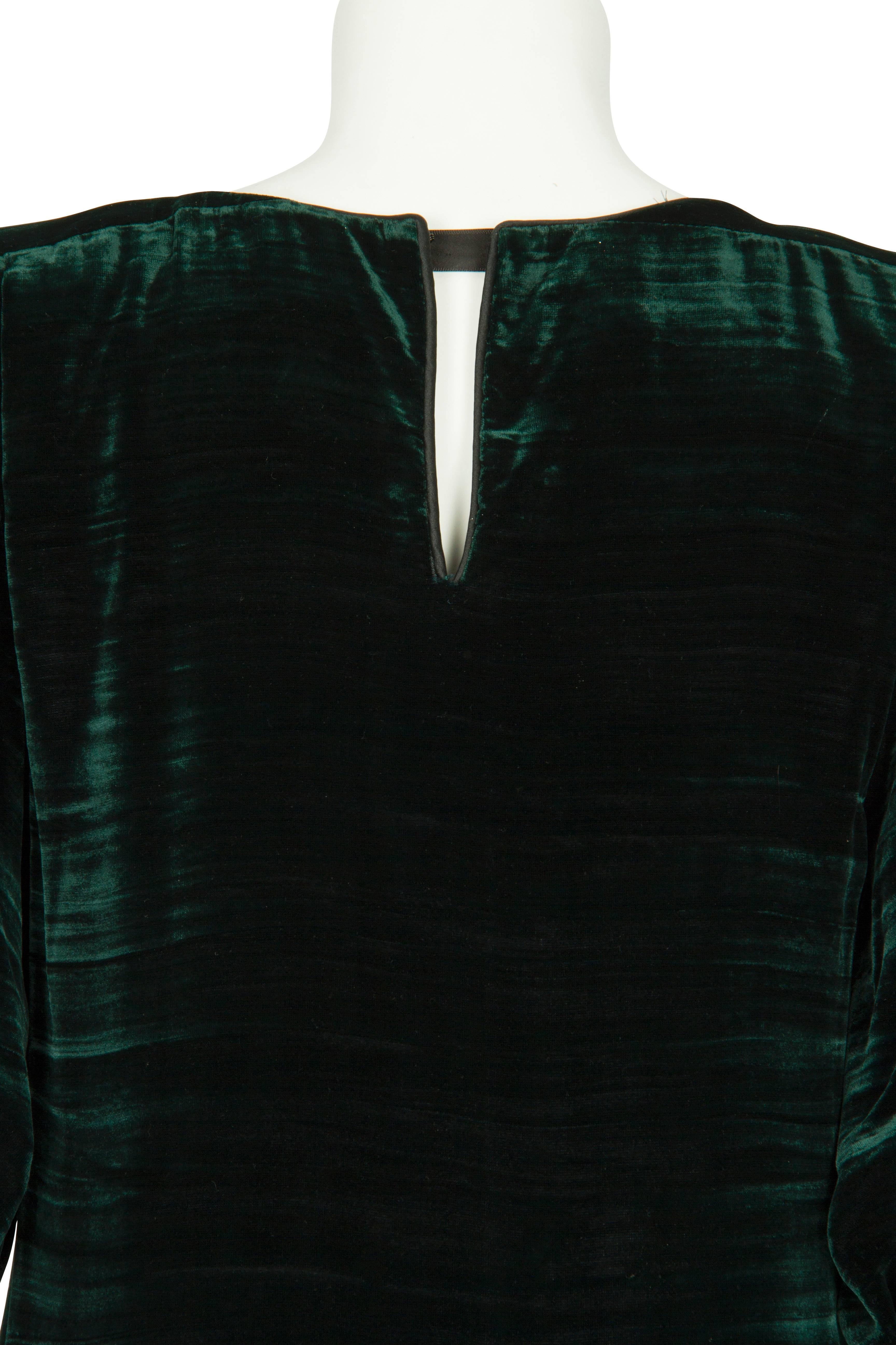Women's 1980s Anouska Hempel Forest Green Velvet Dropped-Waist Dress with Puffed Sleeves For Sale