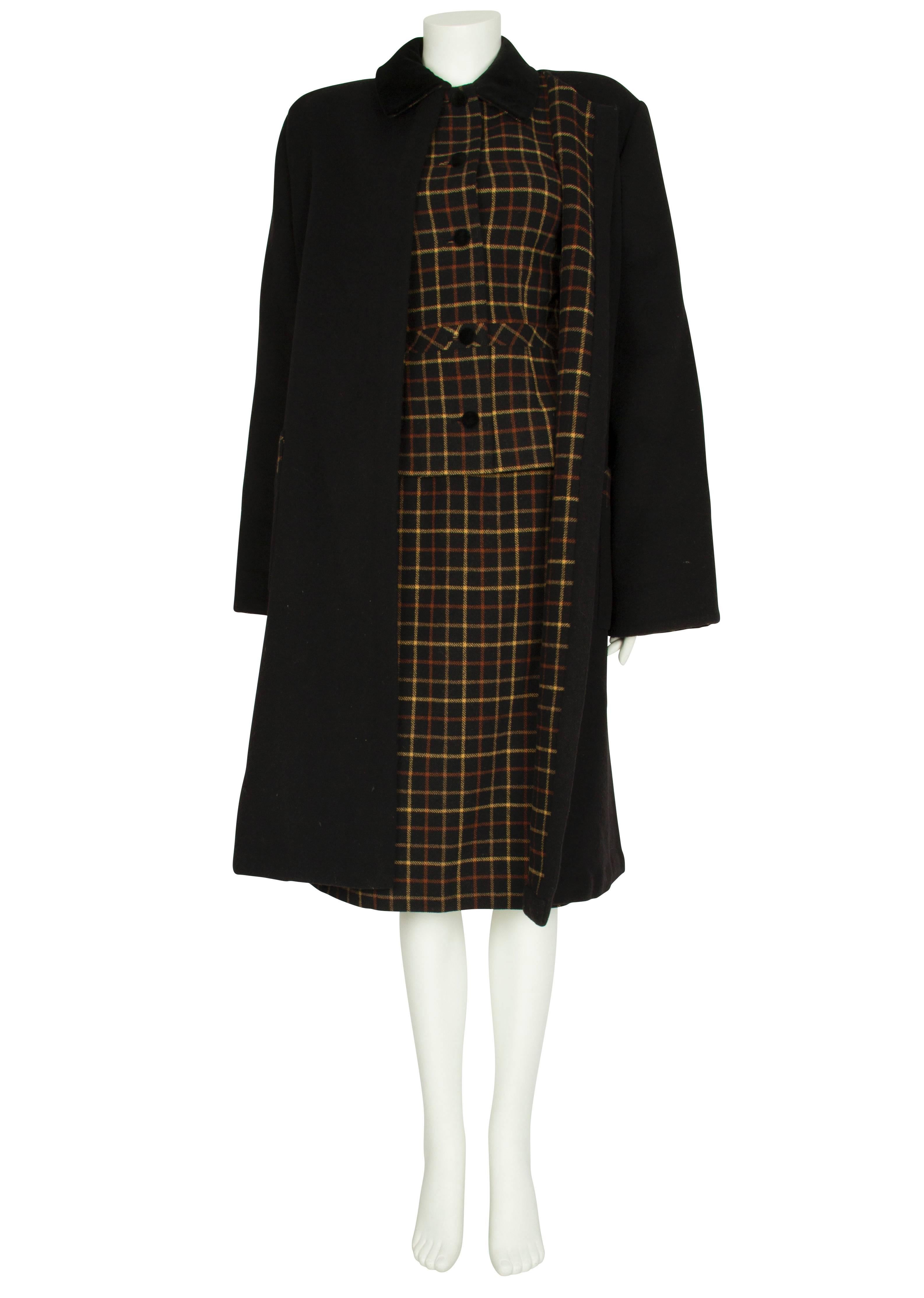 1960s Harald Black Wool Overcoat with Caramel and Brown Check Lining For Sale 1
