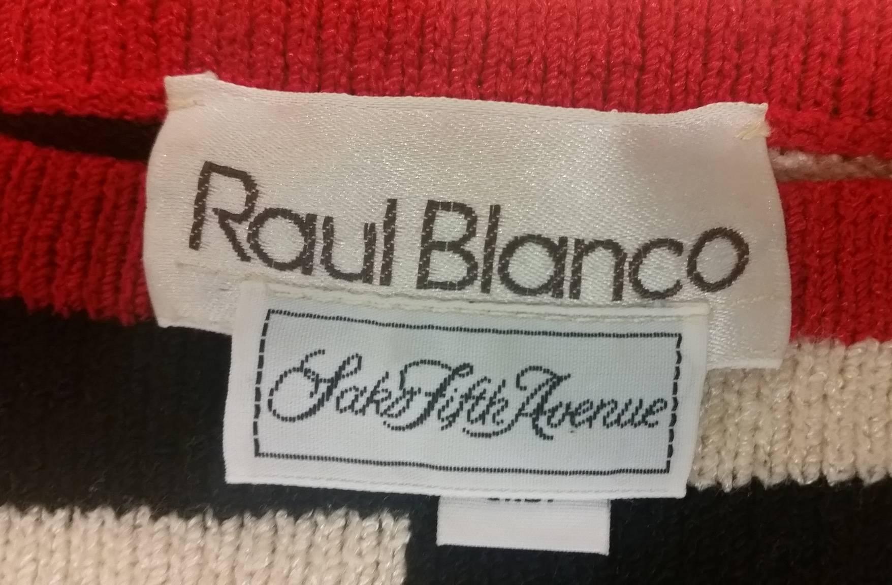 1980s Raul Blanco Racing Flag Knitted Dress with Red Piping In Excellent Condition For Sale In London, GB