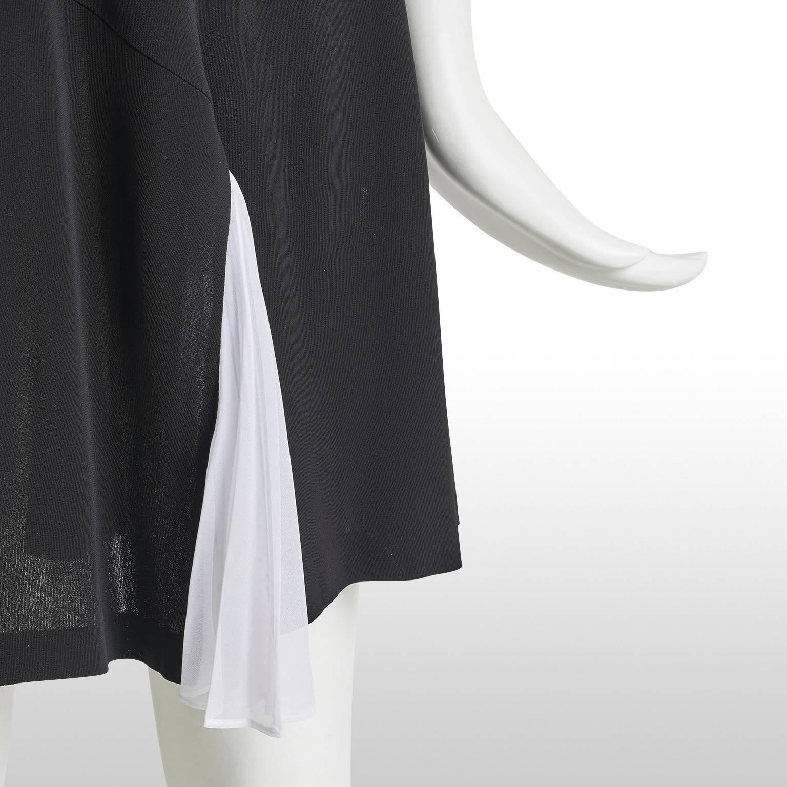  Diane Von Furstenberg Black and White Halter Neck Dress  For Sale 3