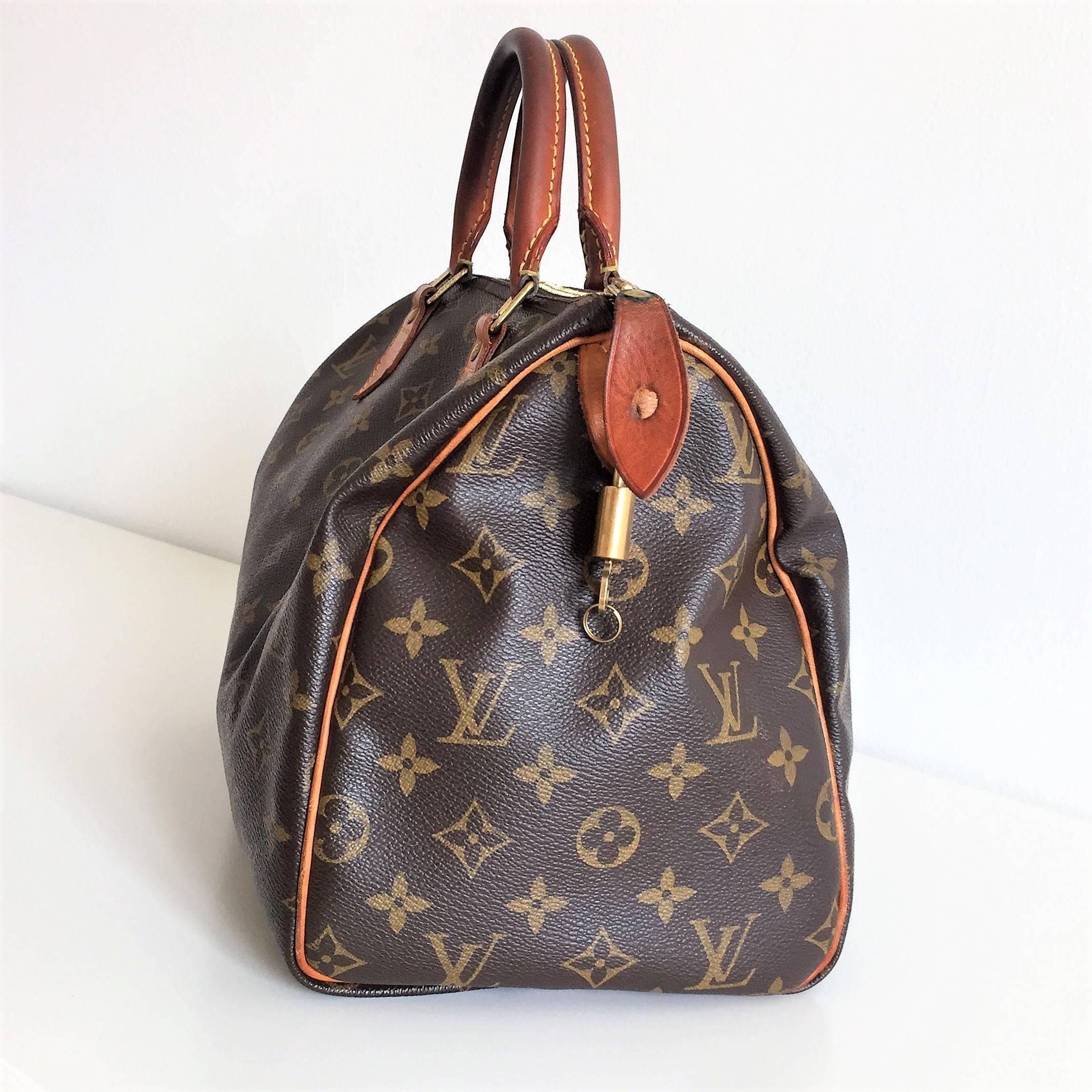 Louis Vuitton Speedy 30 Monogram Handbag Purse In Good Condition For Sale In Milan, IT