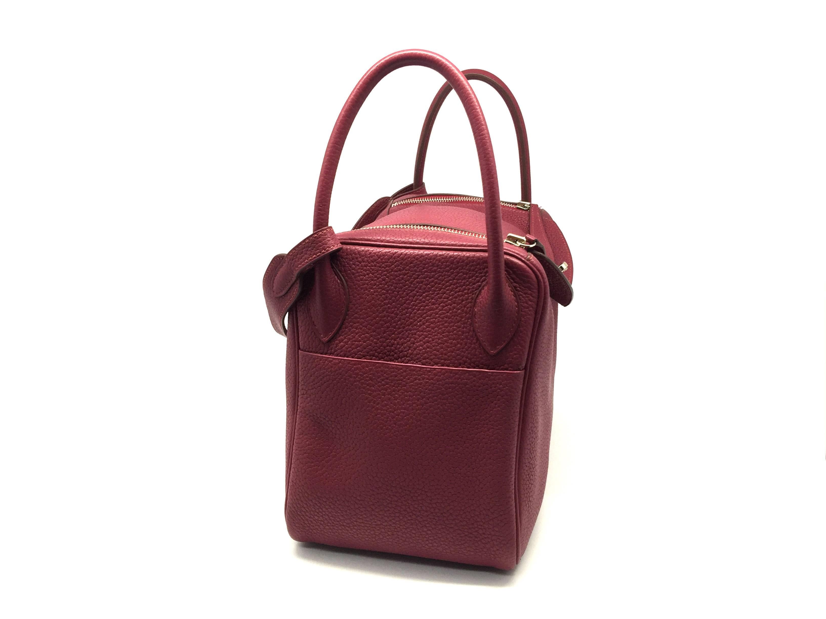 Hermes Lindy 30 Red Rubis Clemence Leather SHW Shoulder Bag  In Excellent Condition In Kowloon, HK
