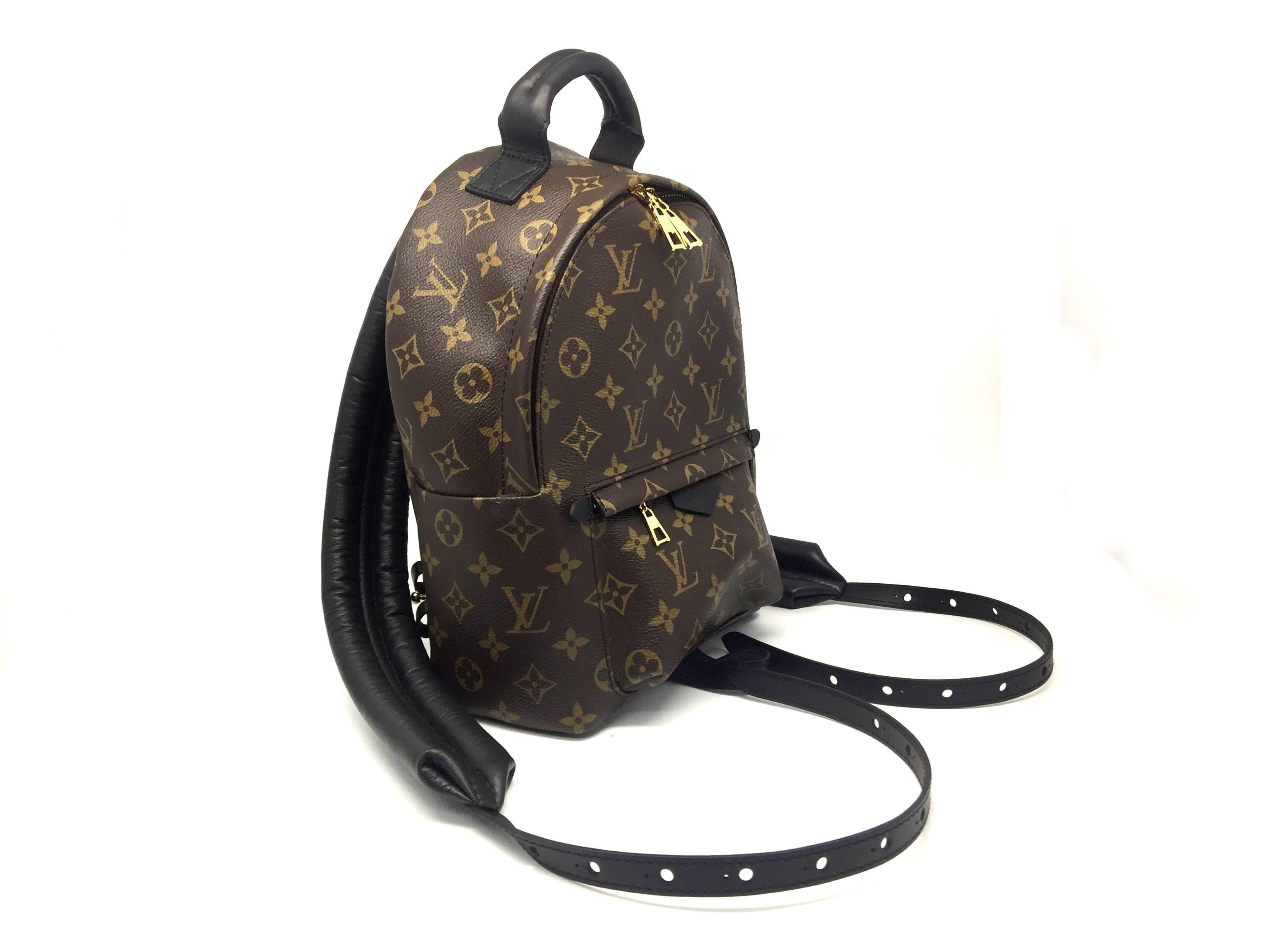 Color: Brown
Material: Monogram Canvas

Condition:
Rank N
Overall: Brand New, Not Used
Surface:Good
Corners:Good
Edges:Good
Handles/Straps:Good
Hardware:Good

Dimensions:
W21 × H27 × D10cm（W8.2" × H10.6" × D3.9"）
Handle: