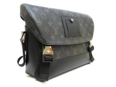 Louis Vuitton Monogram Eclipse Messenger MM Voyage Messenger Bag