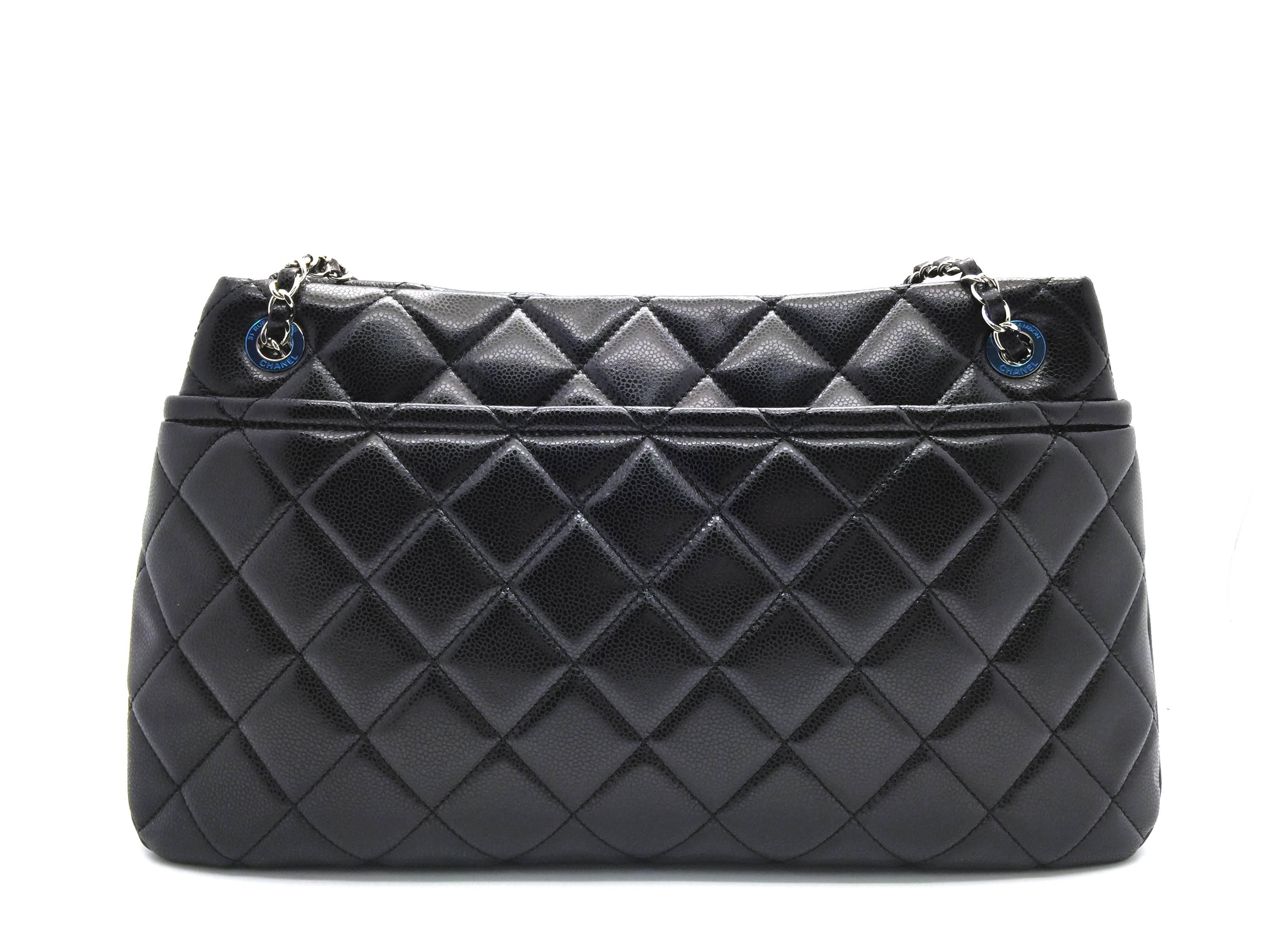 Women's Chanel Black Quilted Calfskin Leather Chain Shoulder Bag